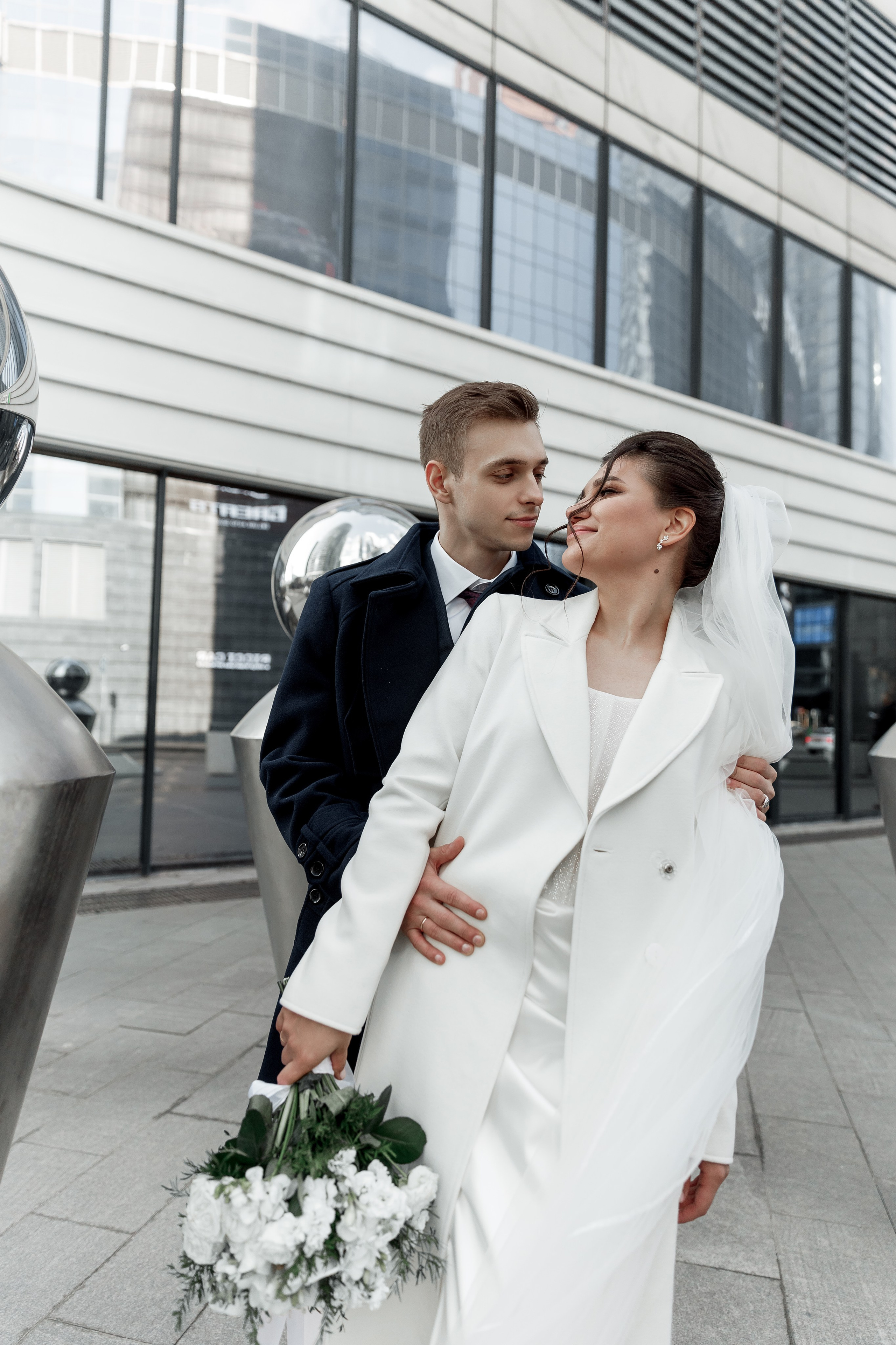 Паша&Настя (роспись Москва-сити Birds). Фотограф в Москве Юлия Хамзина