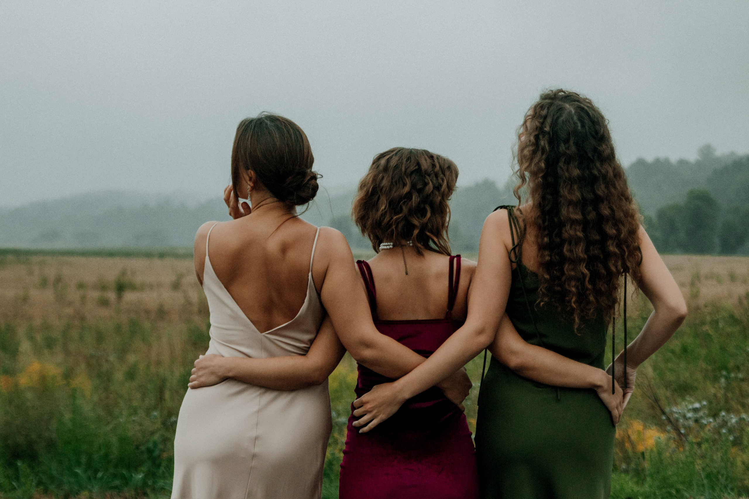 Настя & Оля & Настя. Свадебный и индивидуальный фотограф в Суворове Клюева Мария