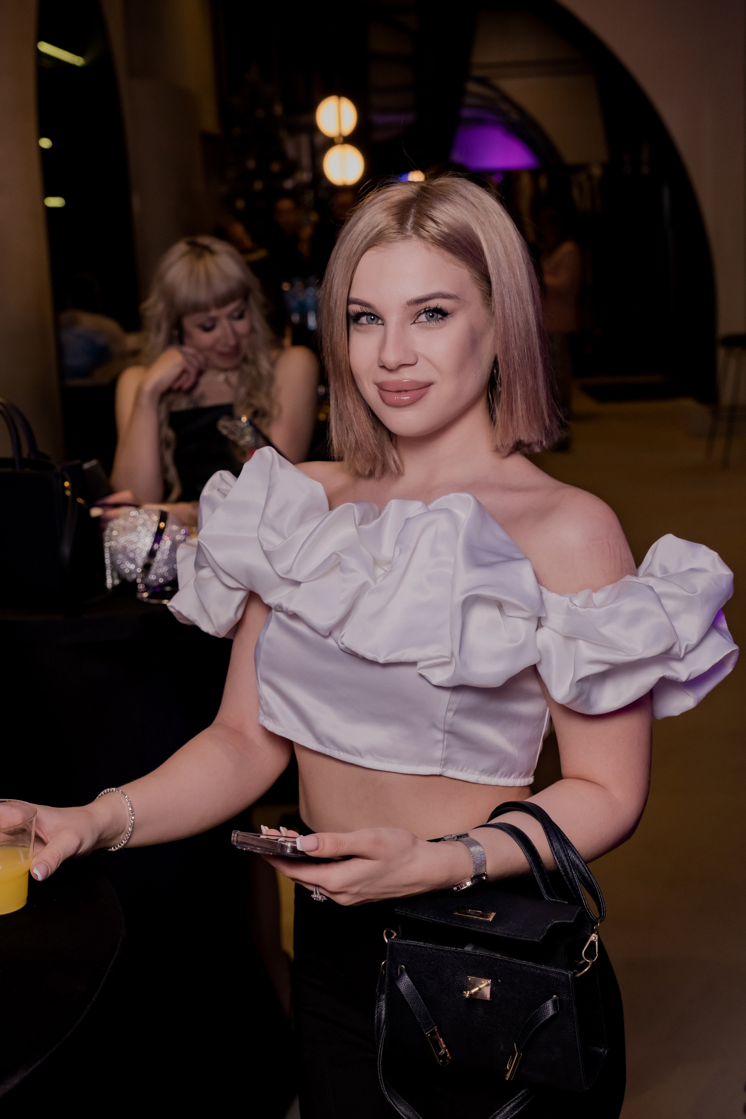 Выпускной онлайн-школы Шушанны Исраелян совместно с Анной Горбуновой. Репортажный фотограф Анастасия Ащепкова