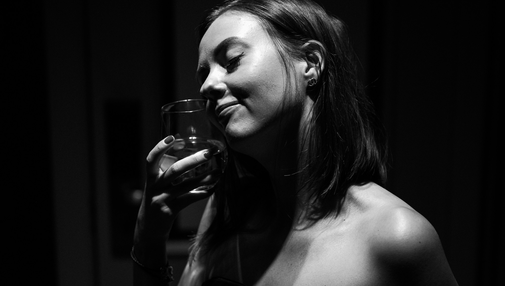 NATALI. ONE B&W DAY. Фотограф Анастасия Броварник в Санкт-Петербурге