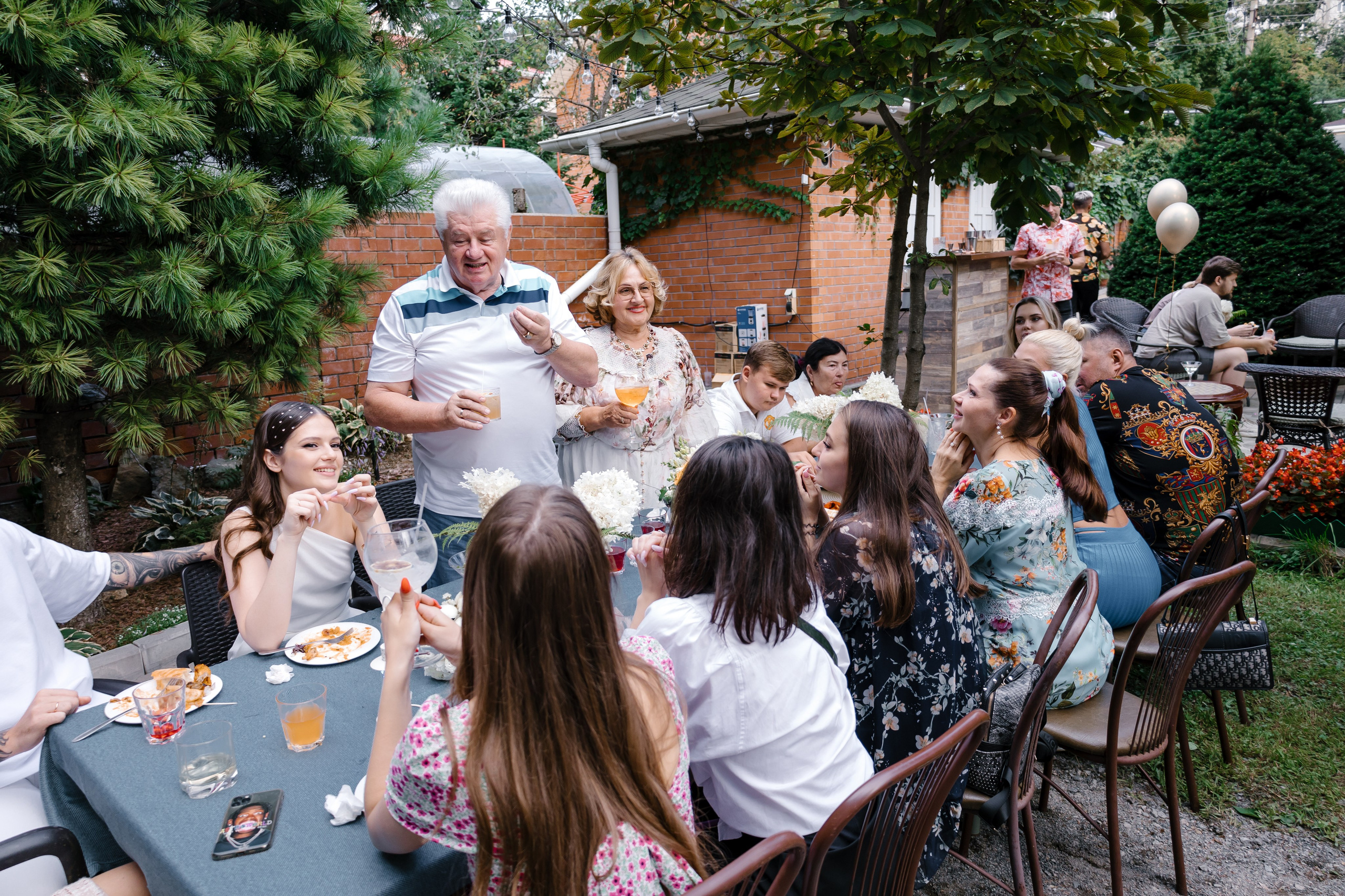 Махан и Нина. Главная