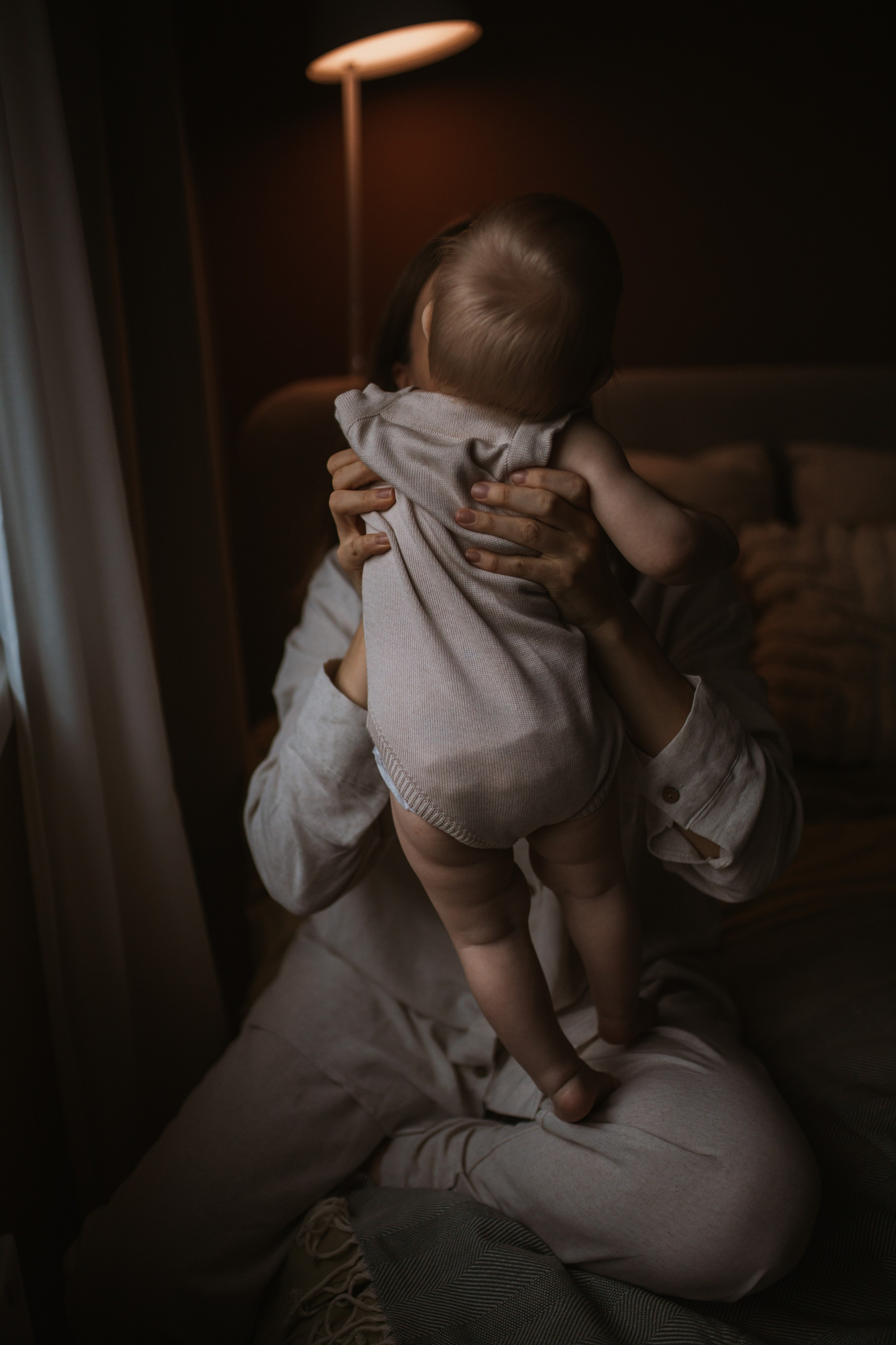 Домашняя история про маму и малыша. Мария Гурьянова. Семейный lifestyle фотограф в Москве и по всему миру