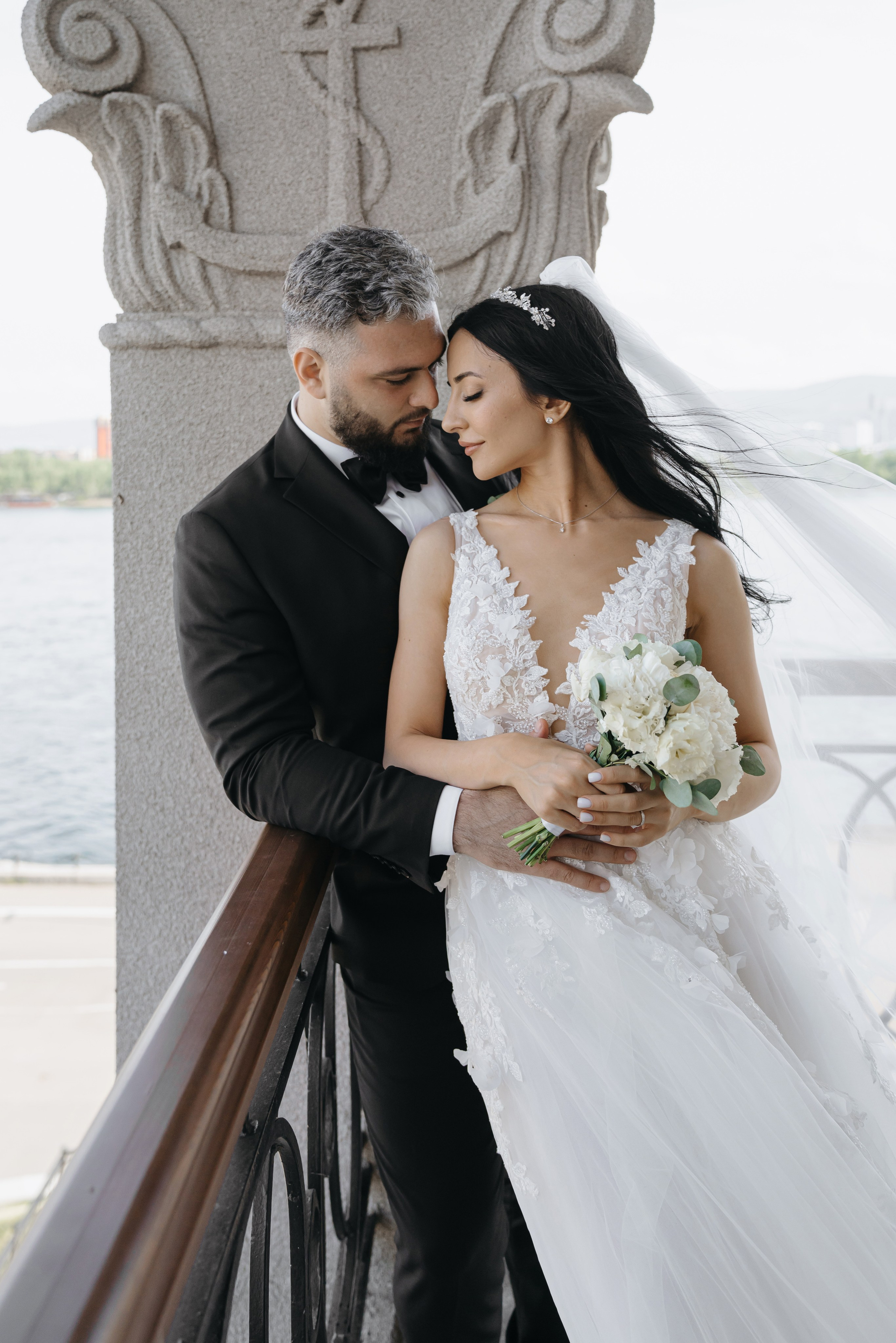 Артем и Лусине. Свадебный фотограф Красноярск Вязьминова Мария