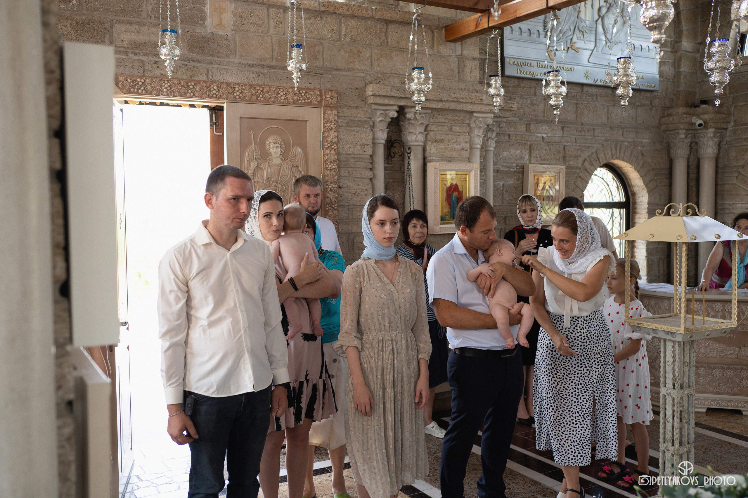 Таинство крещения Дмитрия и Николая. Фотограф, видеограф Пятигорск, Ставрополь, Ессентуки, Petlyakovs_photo
