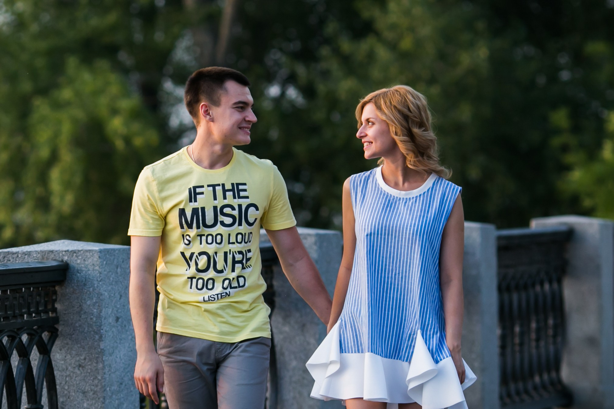 Love Story на набережной в Самаре. Свадебный фотограф, видеограф в Самаре, Самарской области. Видеосъемка