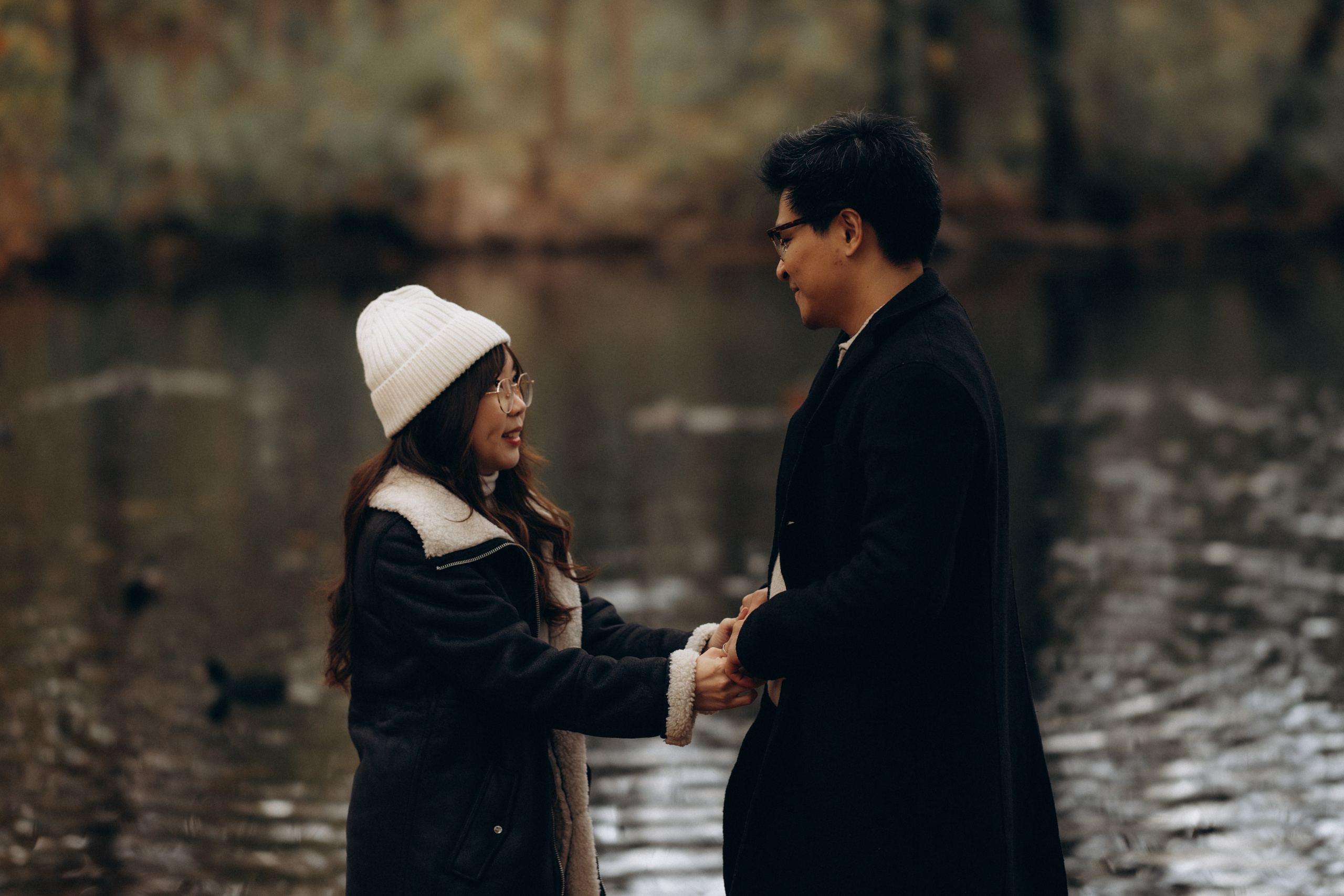 Love story in Tiergarten, Berlin. Hochzeitsfotograf in Potsdam — Alister Licht