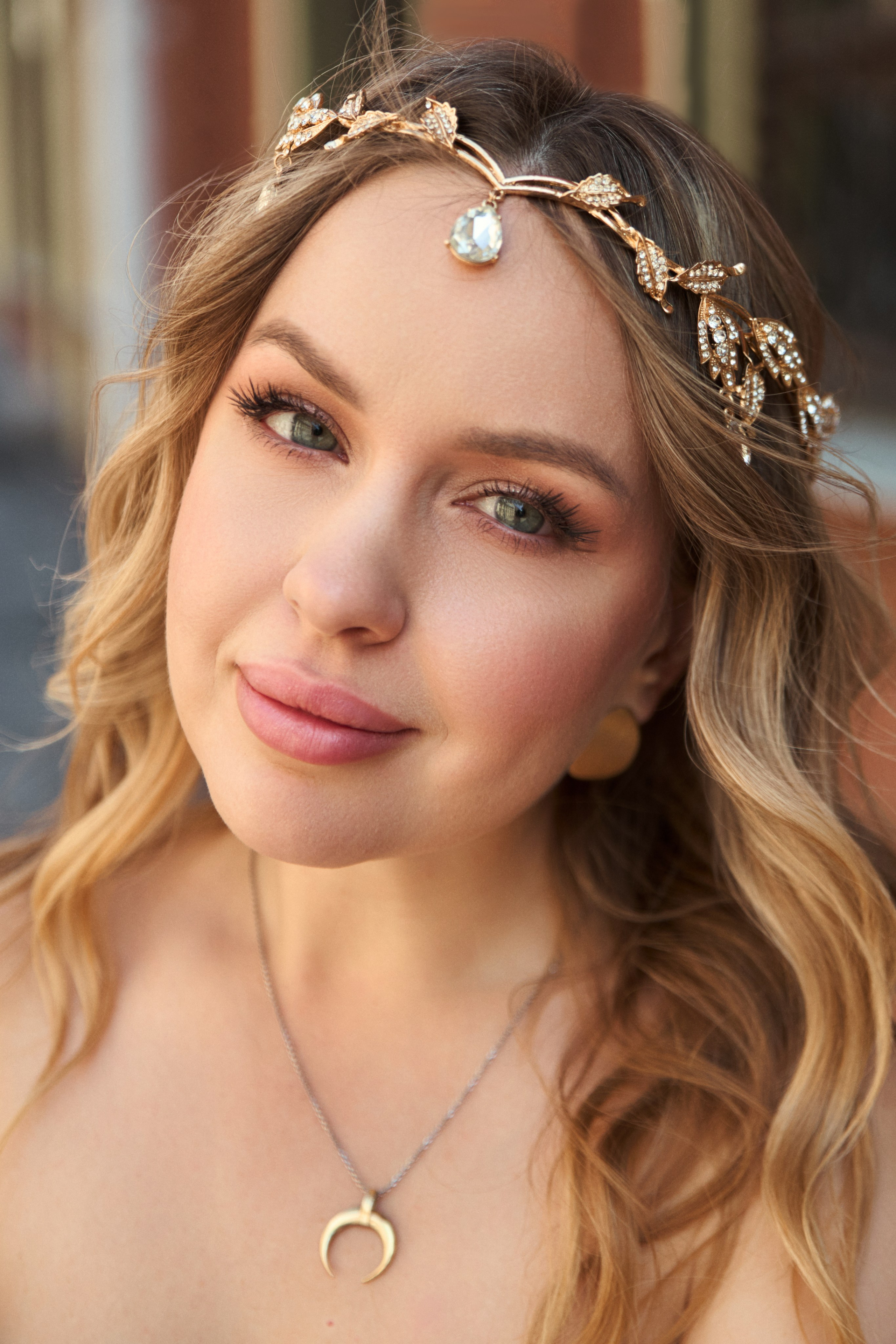 Лавстори на улице летом. Brand и контент фотограф