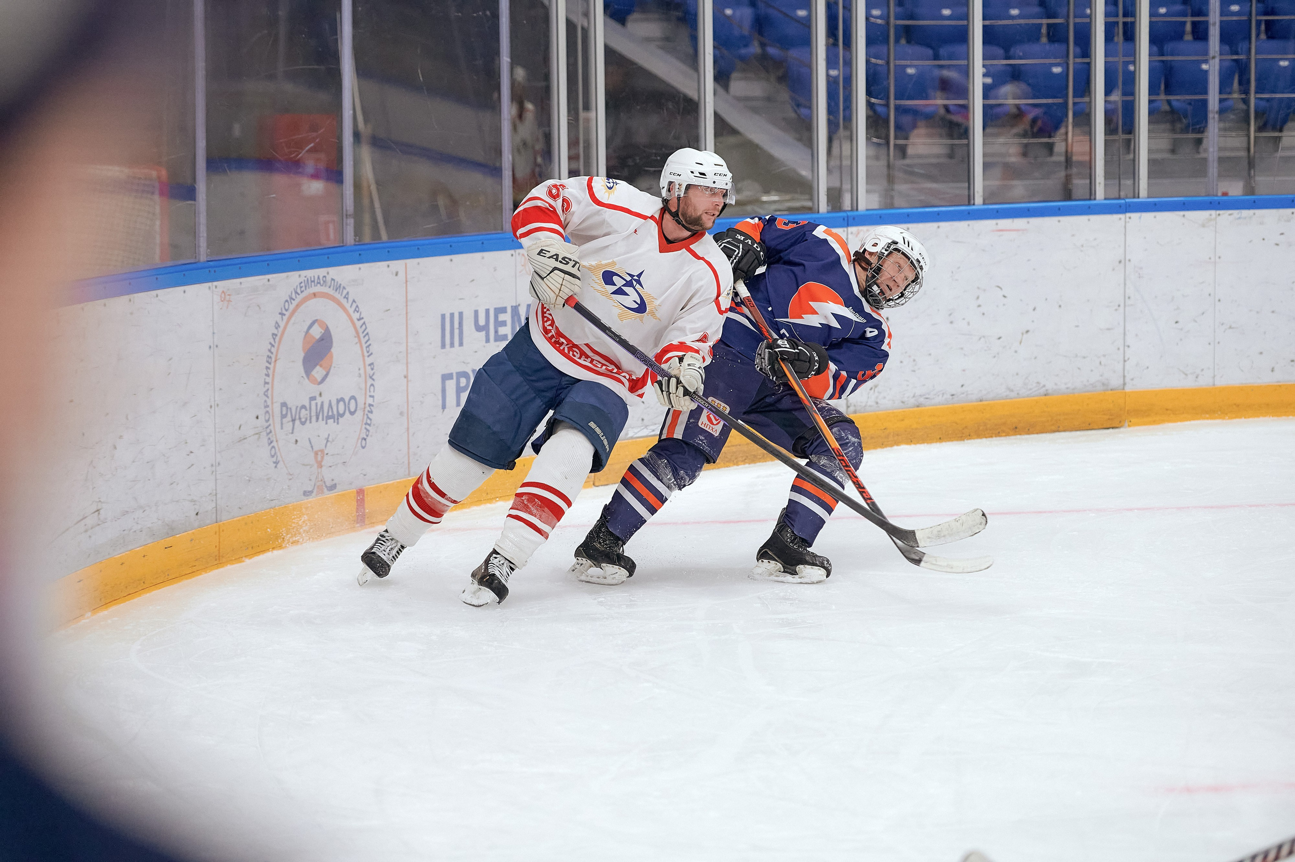 Портфолио репортажной фотосъёмки: Кристалл арена — Хоккей — РусГидро. Фотограф Яковлев Роман — Красноярск