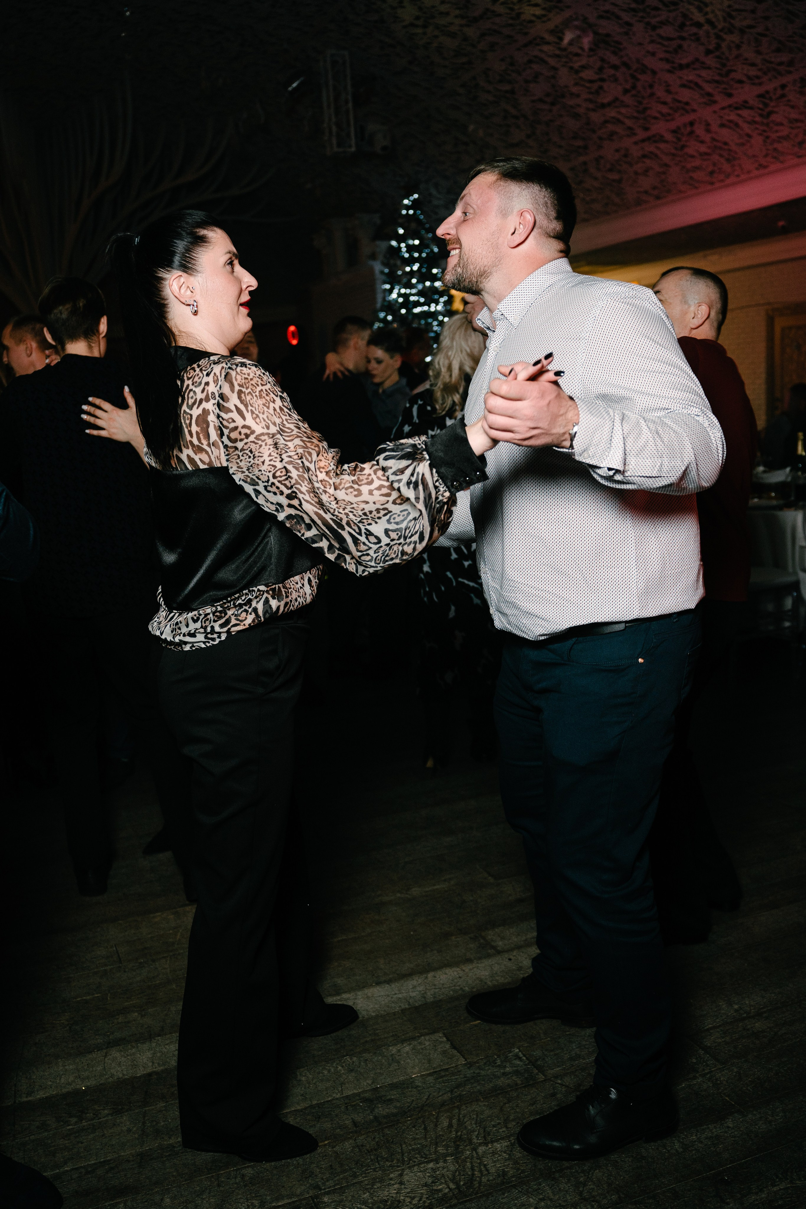 Новогодний вечер в Артисте. Свадебный и семейный фотограф в Воронеже Анастасия Бойко