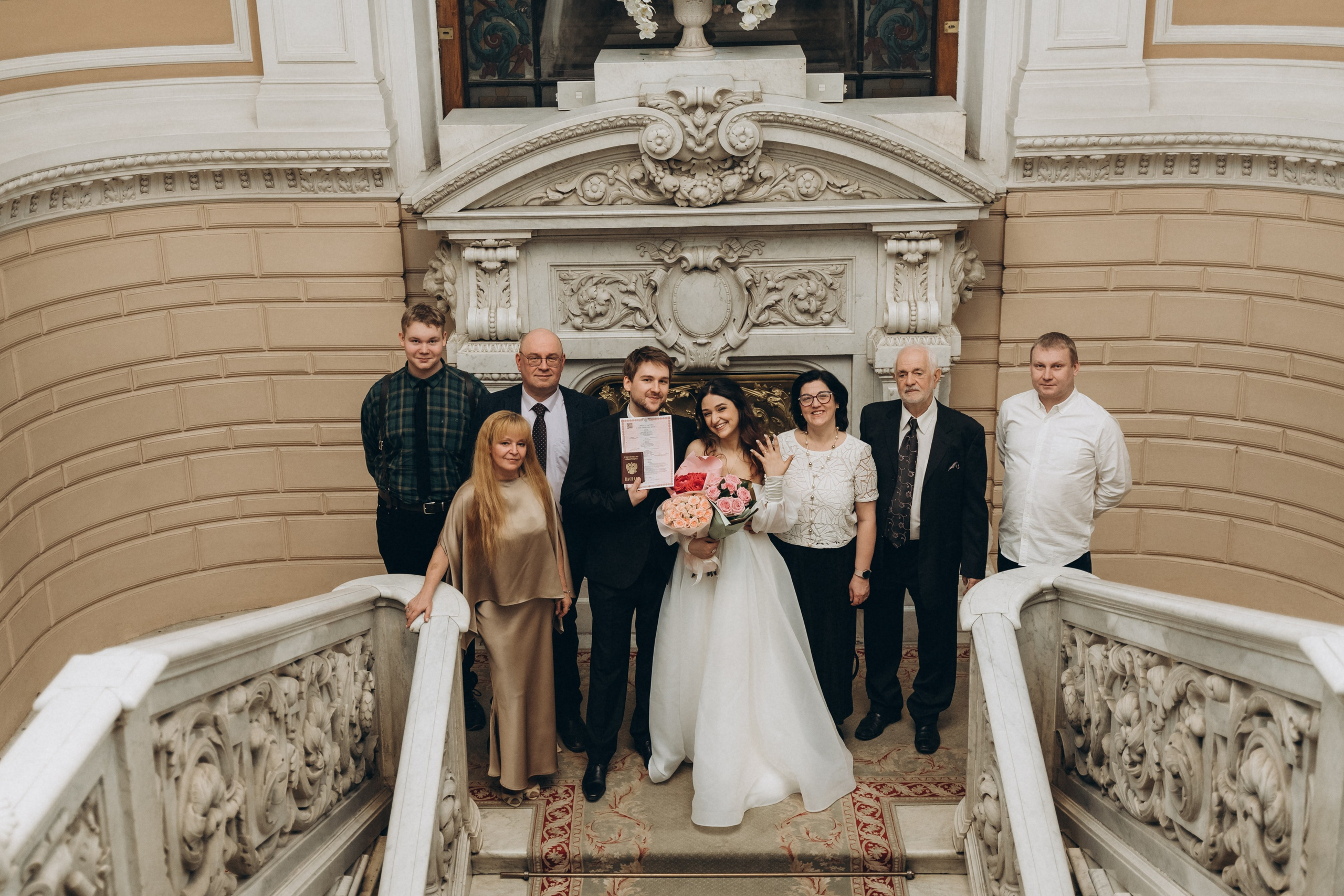 Любовь в 1-м Дворце Бракосочетания. Фотограф в Санкт-Петербурге — Лучина Екатерина