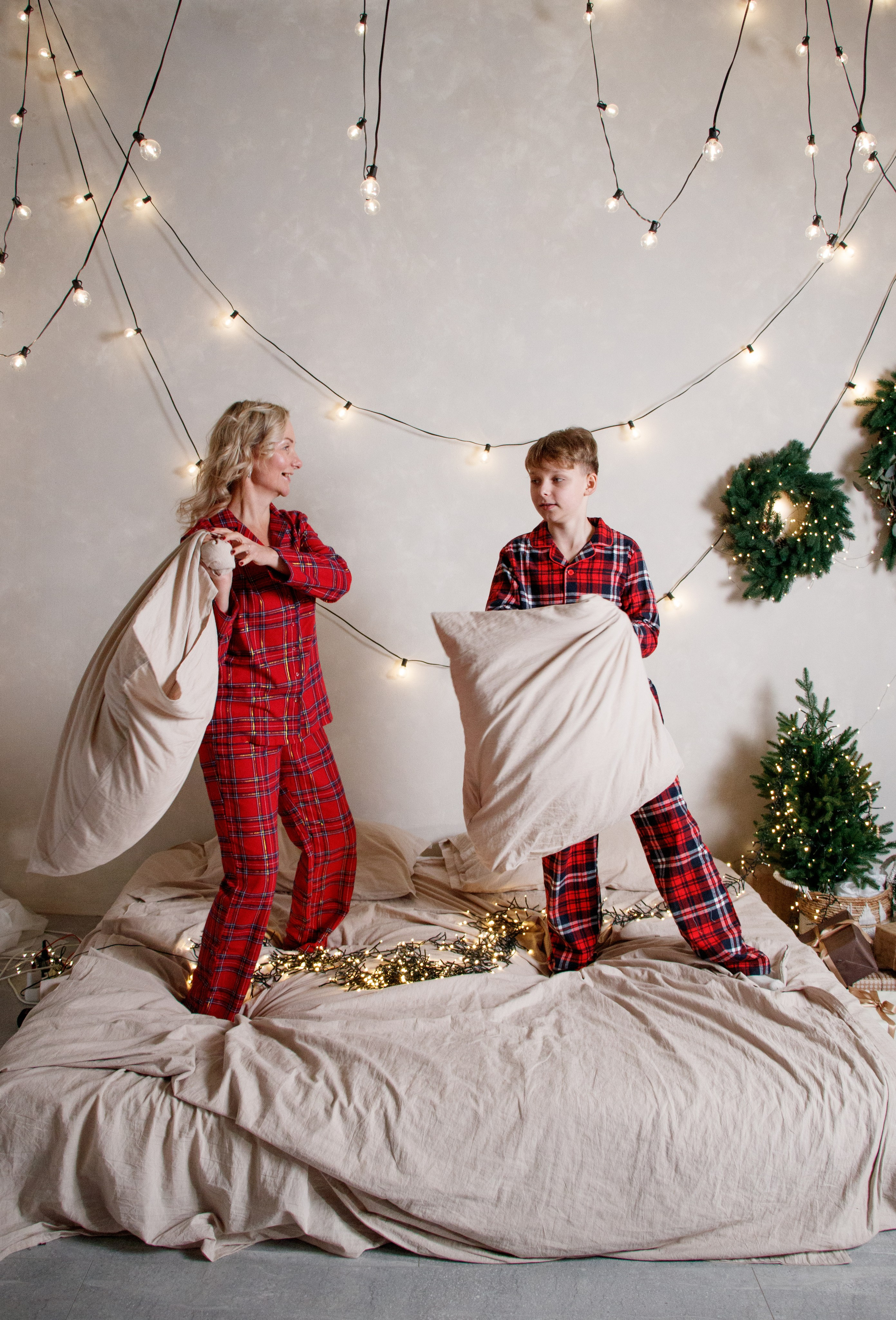 Семейная фотосессия в студии. Фотограф и ретушер в Ростове-на-Дону Вика Каен