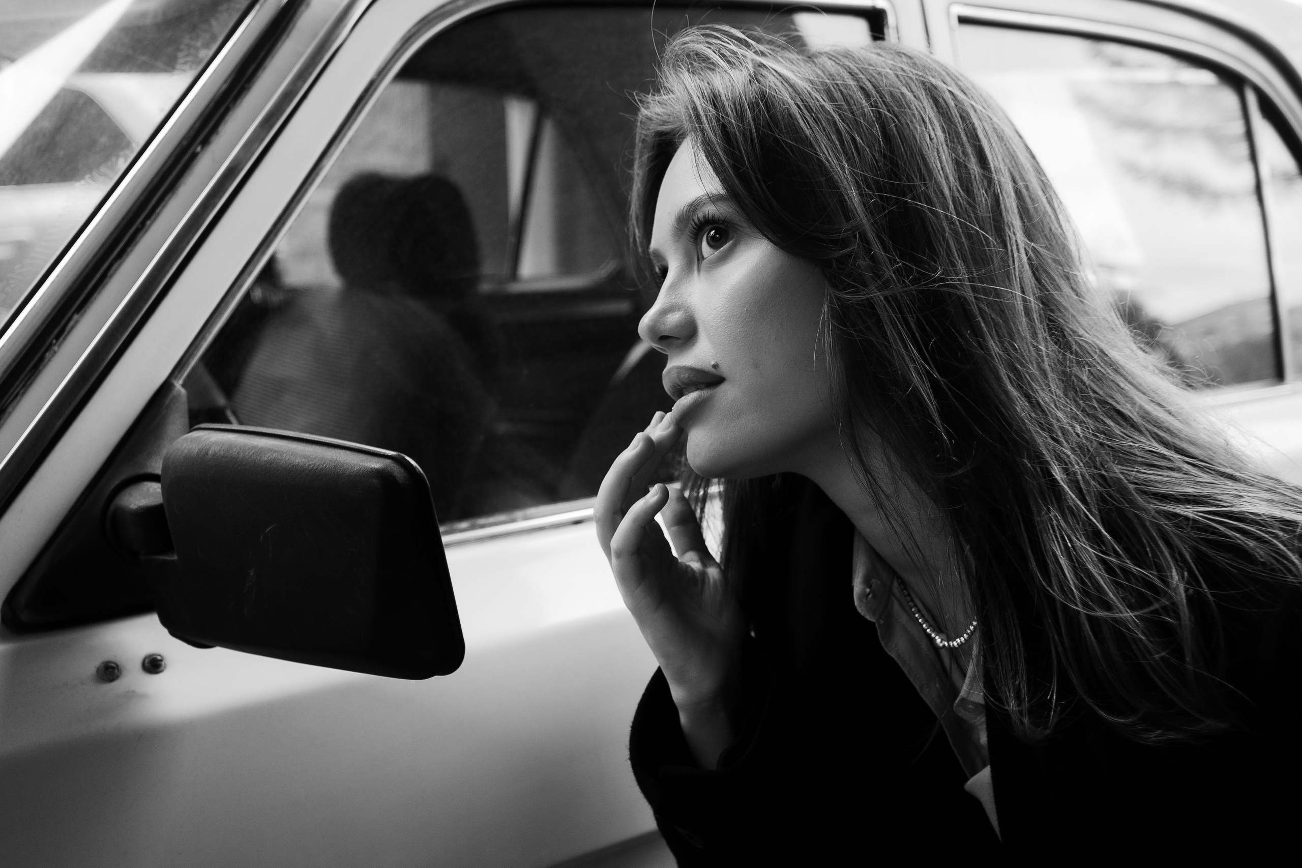 Мужские и женские портреты — профессиональная портретная съемка. Предметный и портретный фотограф в Москве Алина Чернышева