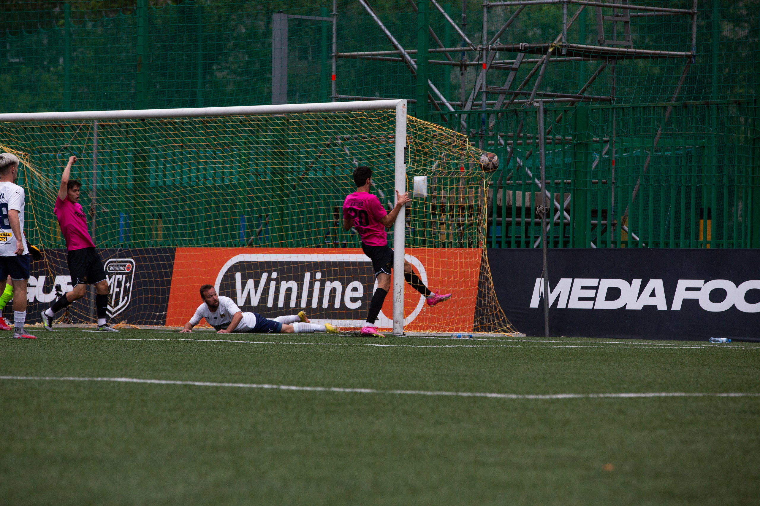 2DROTS. Автомобильный фотограф Москва