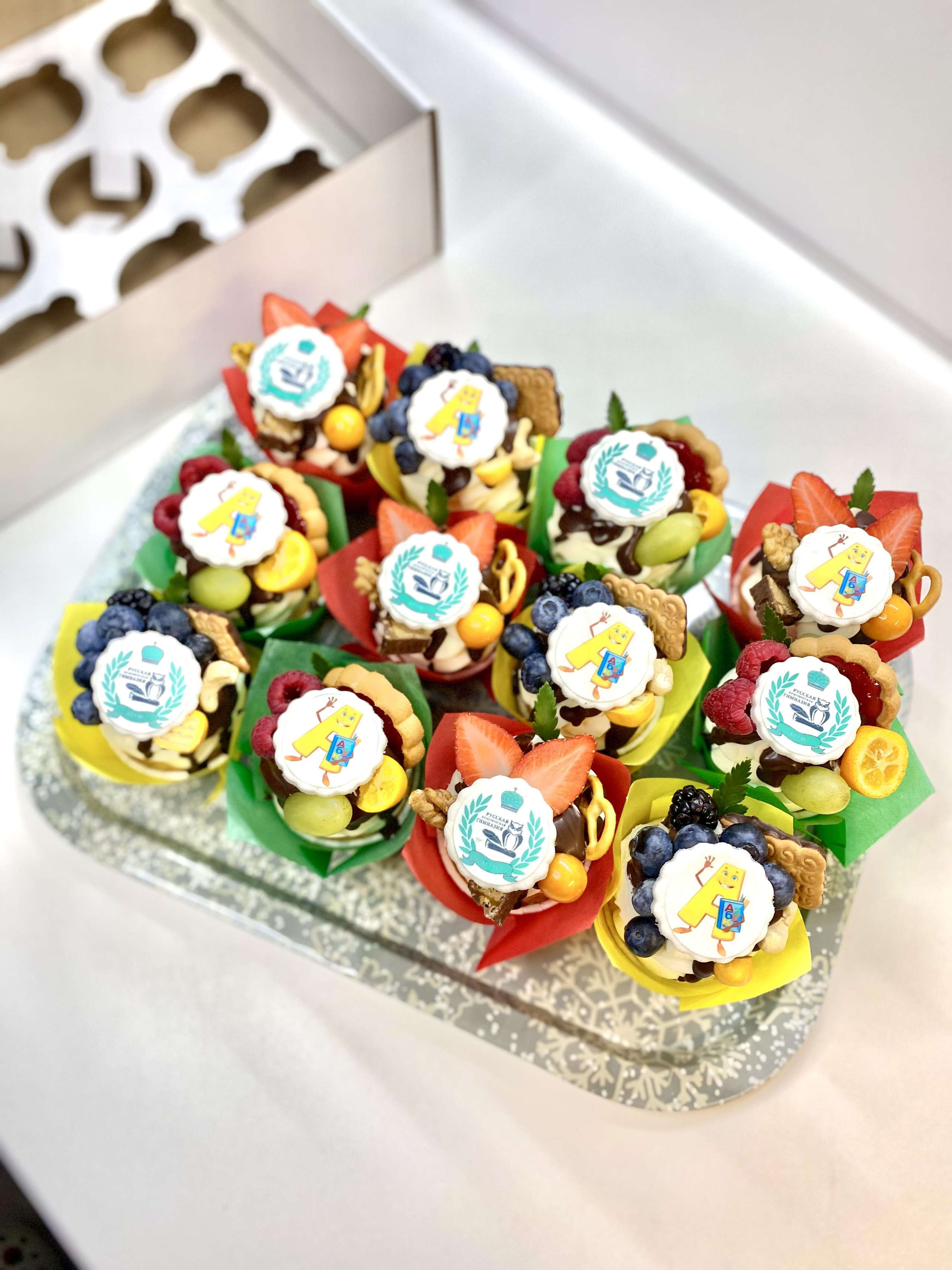 Капкейки стандартные с логотипом. Katyasugarsugar капкейки, зефир, торты Москва