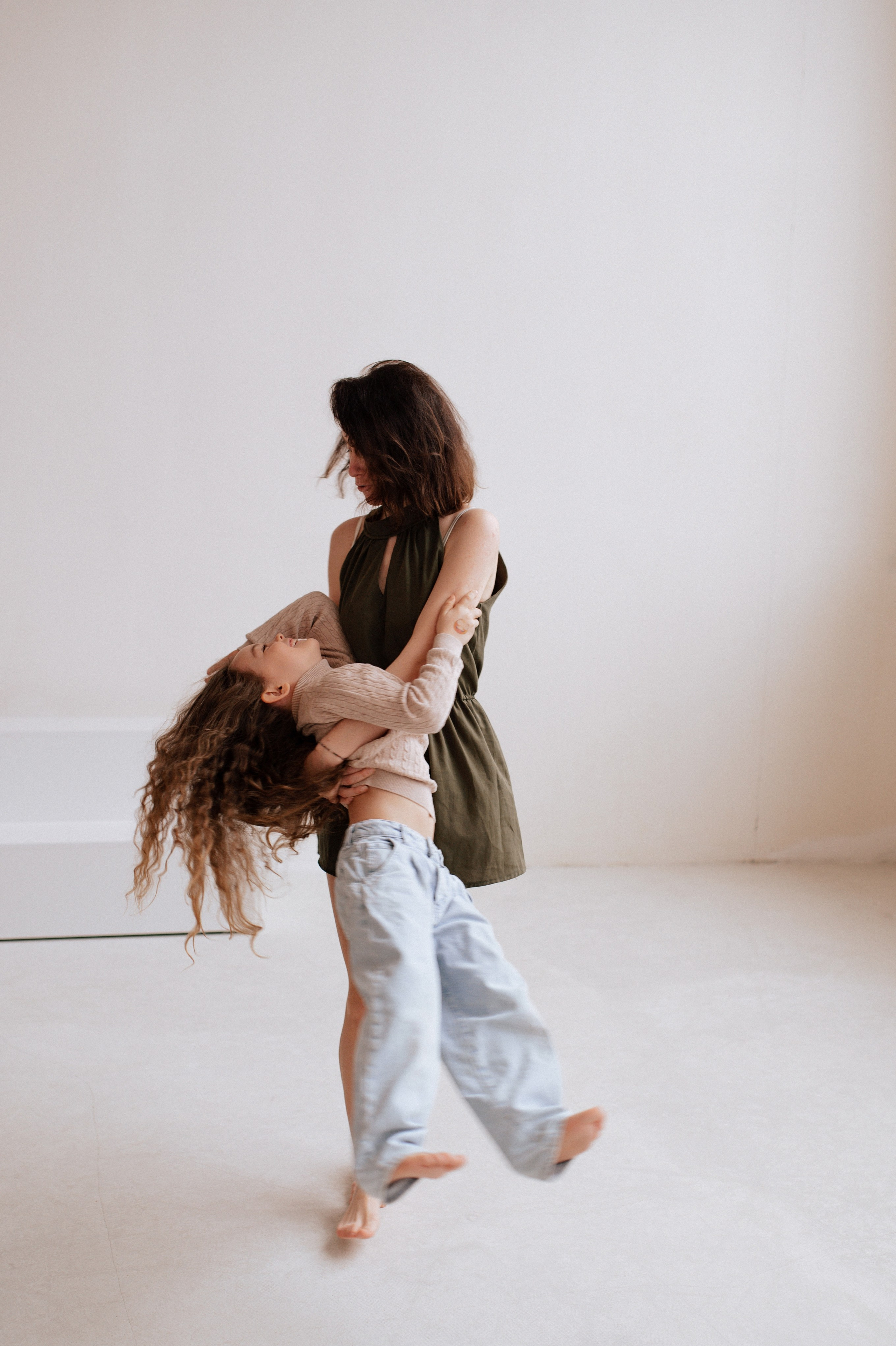 Мама и дочки. Фотограф Светлана Васильева