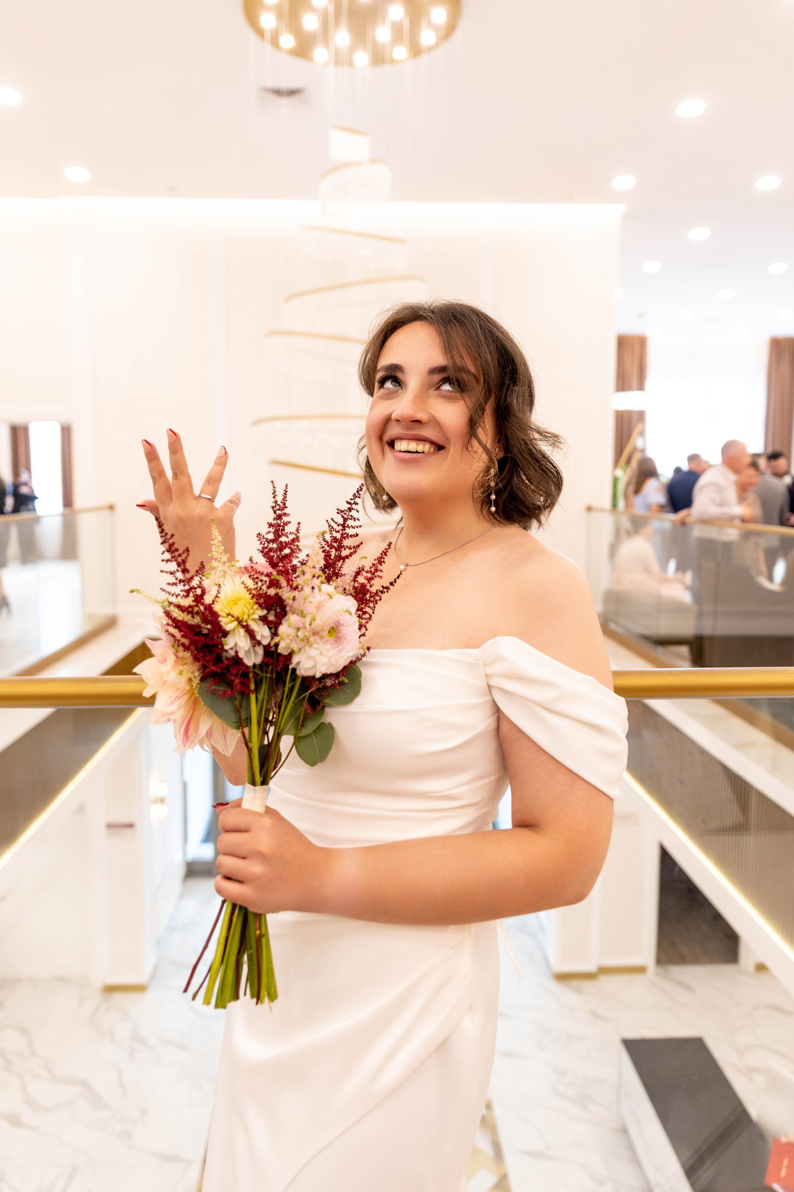 Свадебный день в Москве. Свадебный фотограф Александра Мяскова