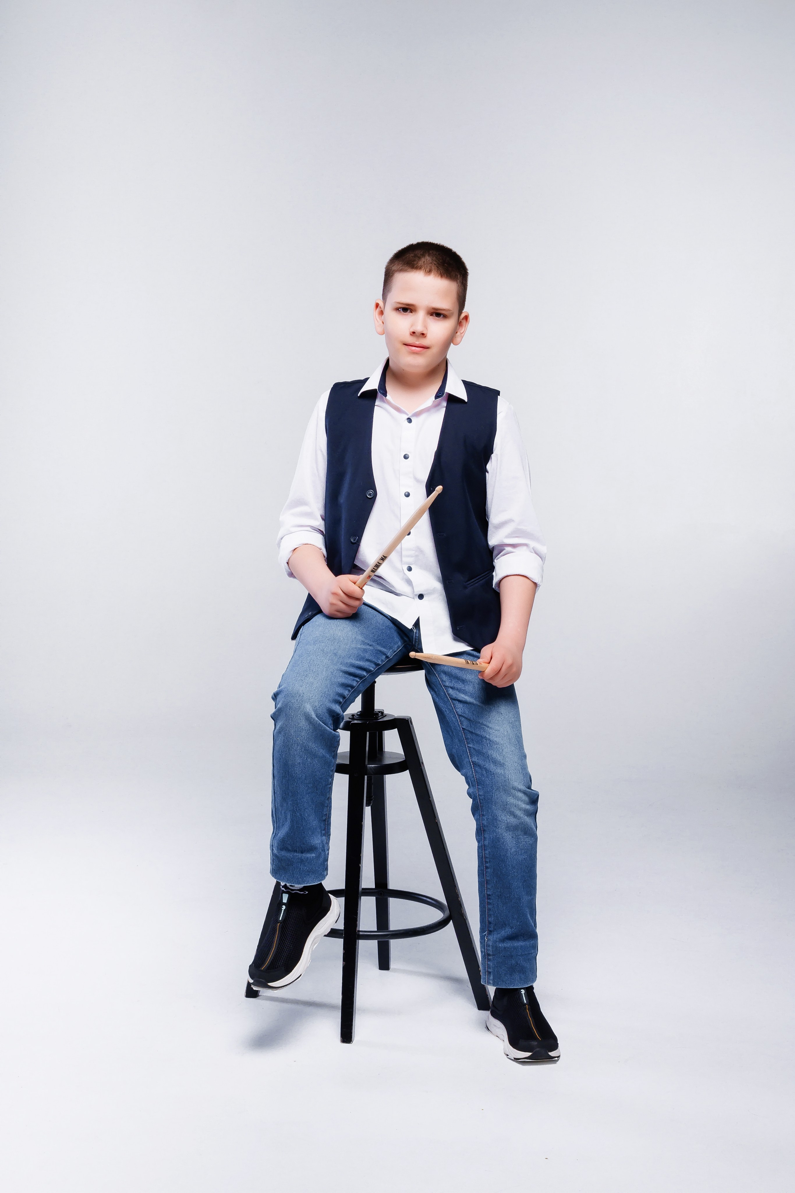 Съемка в студии на Афишу или другие нужды. Семейный и Свадебный фотограф в Астане Александр Астапов