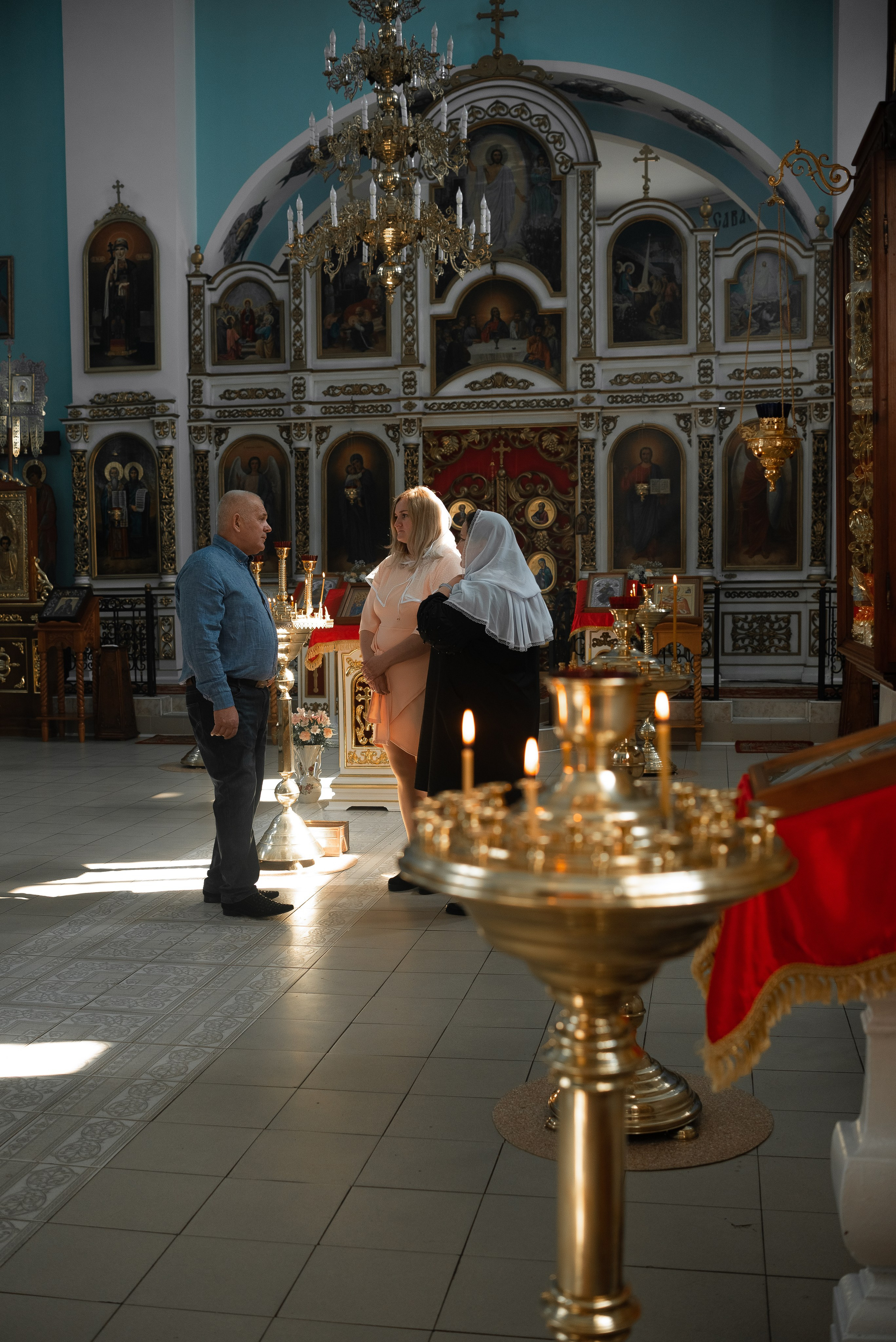 Крещение Ильи в хр.Петра и Павла в Сенице. Семейный фотограф на выписку из роддома и крещение Минск Настя Гришук