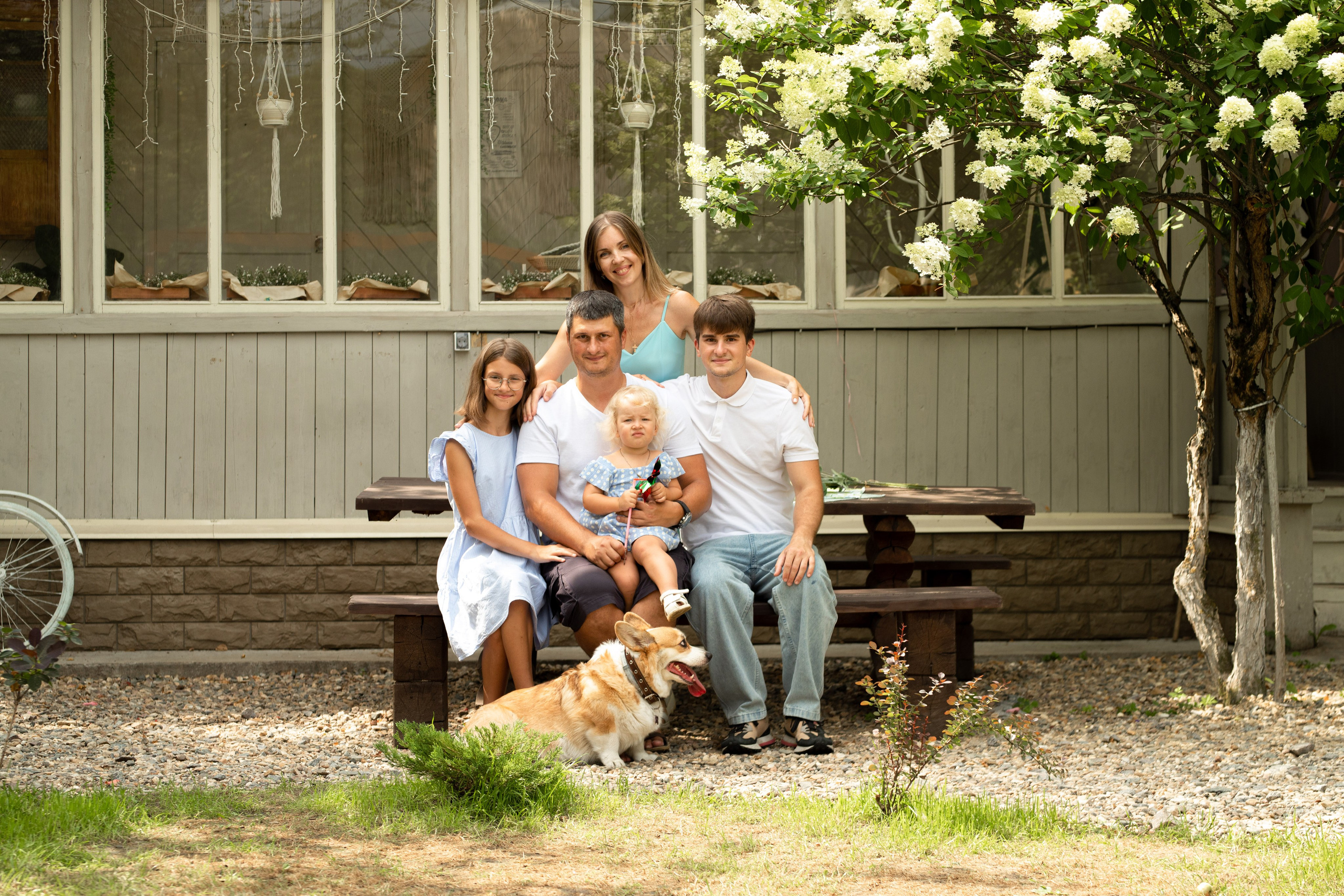 Семейная фотосессия на даче в Купавне. Фотограф в Железнодорожном и Балашихе
