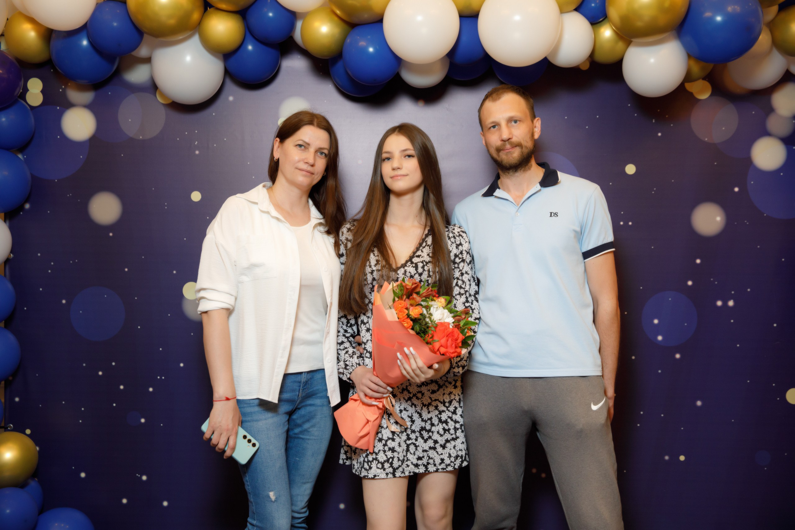 Вручение аттестатов. Свадебный фотограф в Ярославле Анастасия Архипова