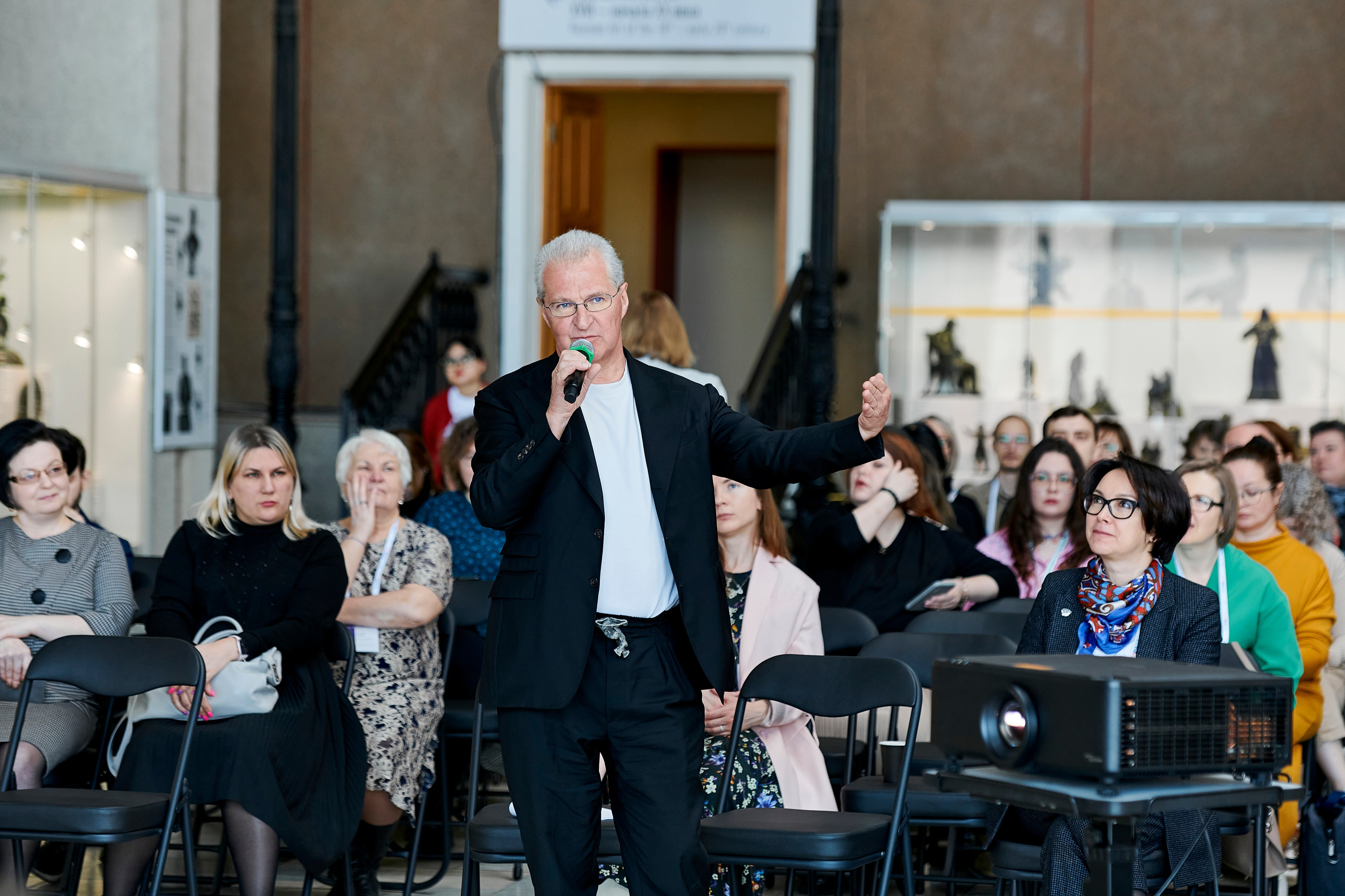 Всероссийская лаборатория культурных проектов «Culturalica» в ЕМИИ. Фотограф Постольник Дарья