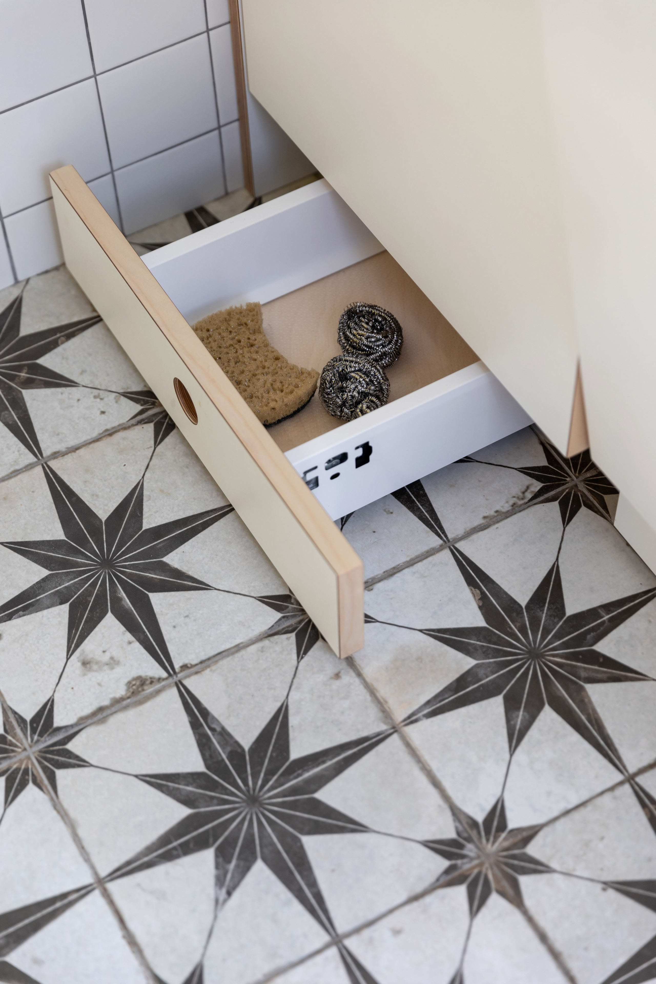 Кухня из фанеры. Наталья Мавренкова интерьерный фотограф, декоратор в Санкт-Петербурге