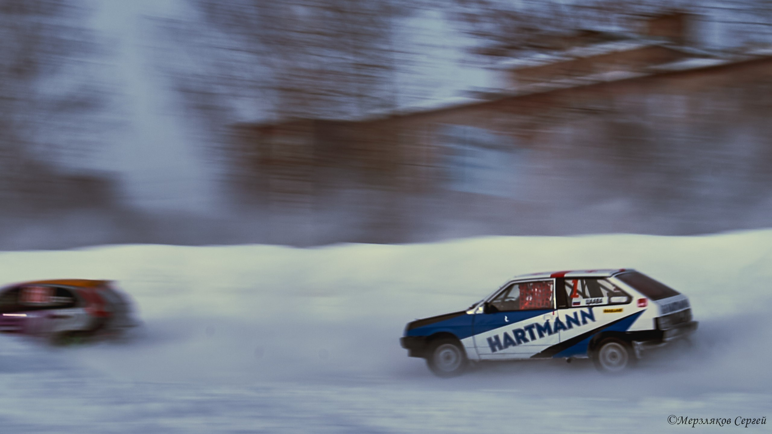 Трековые гонки Ижевск. Спортивный репортажный фотограф в Ижевске Сергей Мерзляков