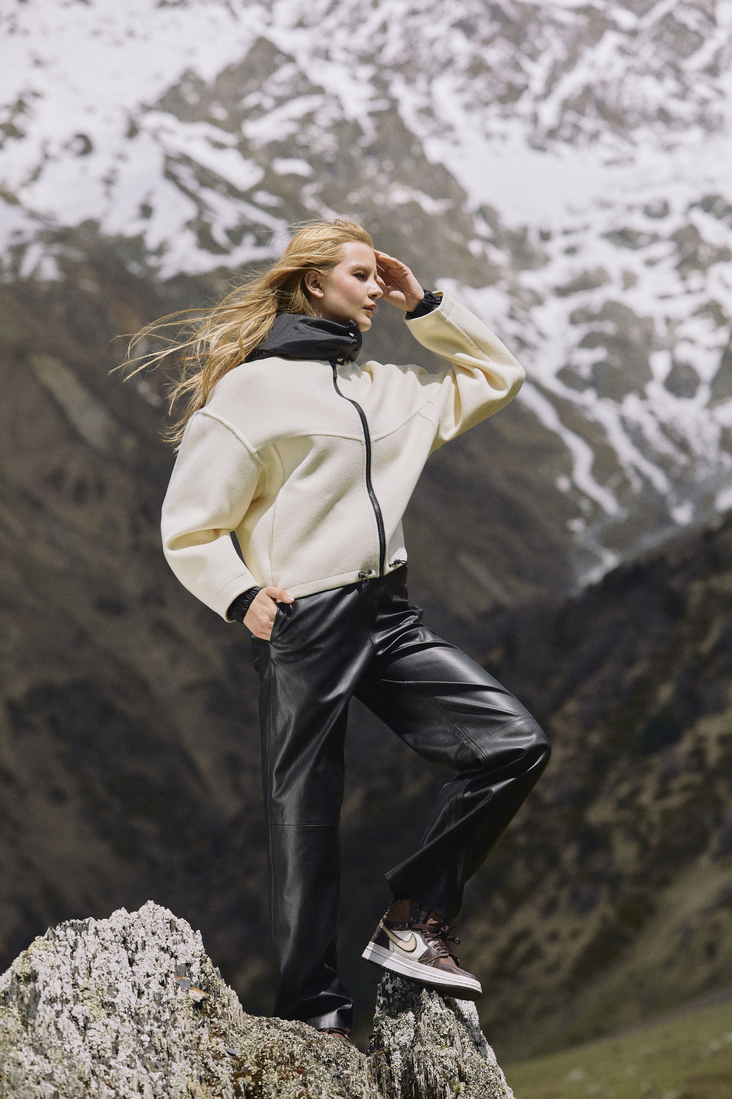 Solstand 2025. Фотограф Продюсер в горах КБР / Москва  Нальчик Горы