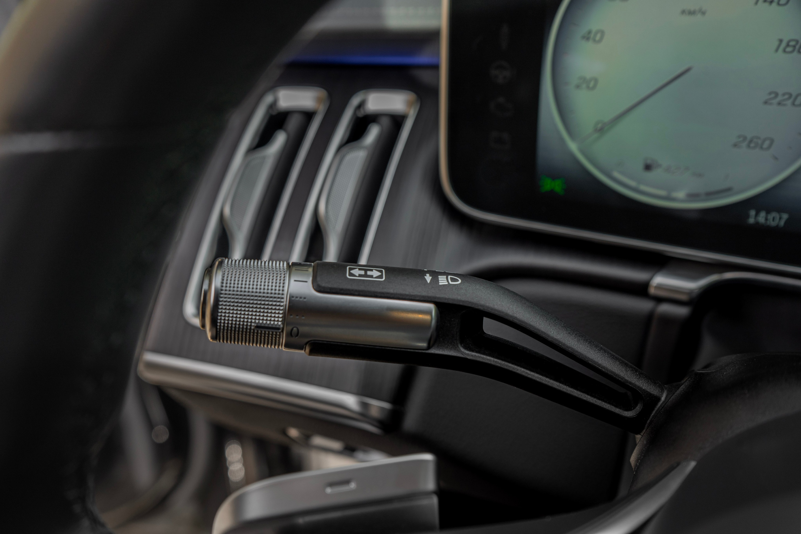 Mercedes S-class (W223). Автомобильный фотограф Ногинск Денис Городок