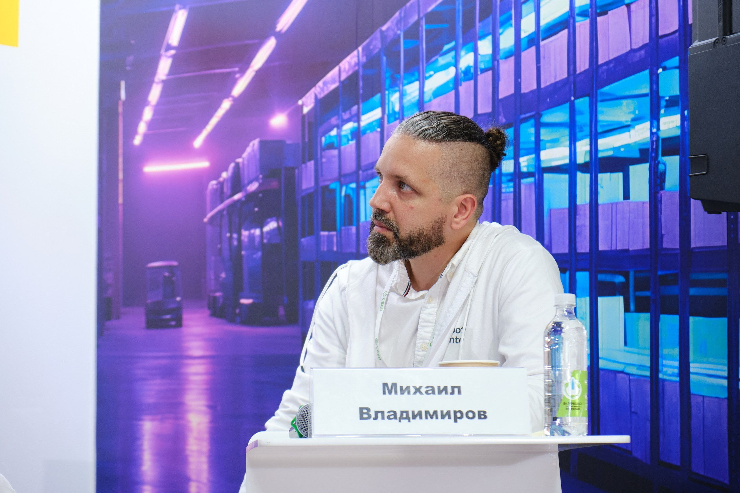 Выставка CeMAT. Репортажный фотограф в Москве Денис Тамко