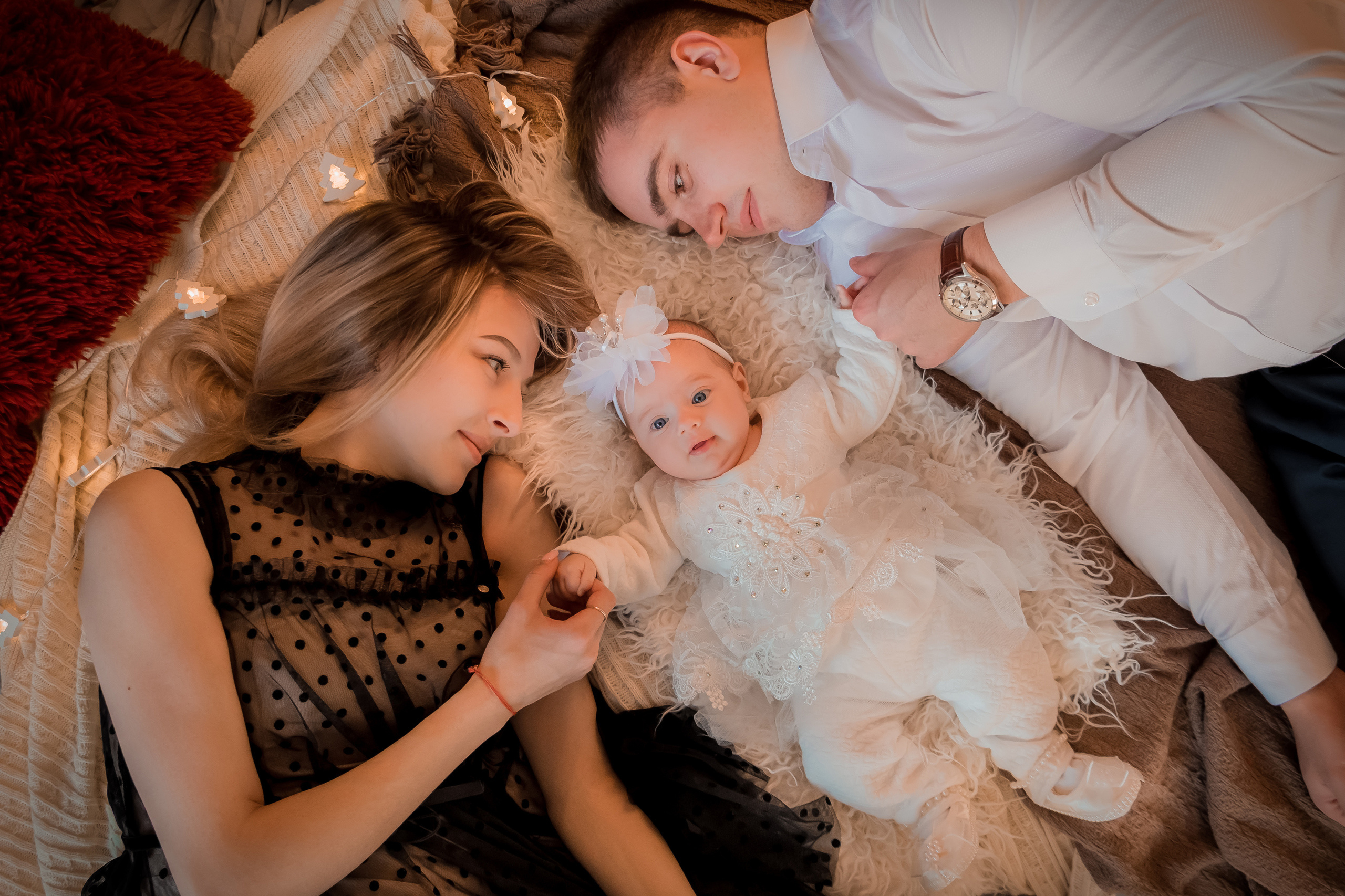 Детский и семейный фотограф в Рязани Валя Лялина. Фотограф новорождённых в Рязани, фотосъемка выписки из роддома, крещен