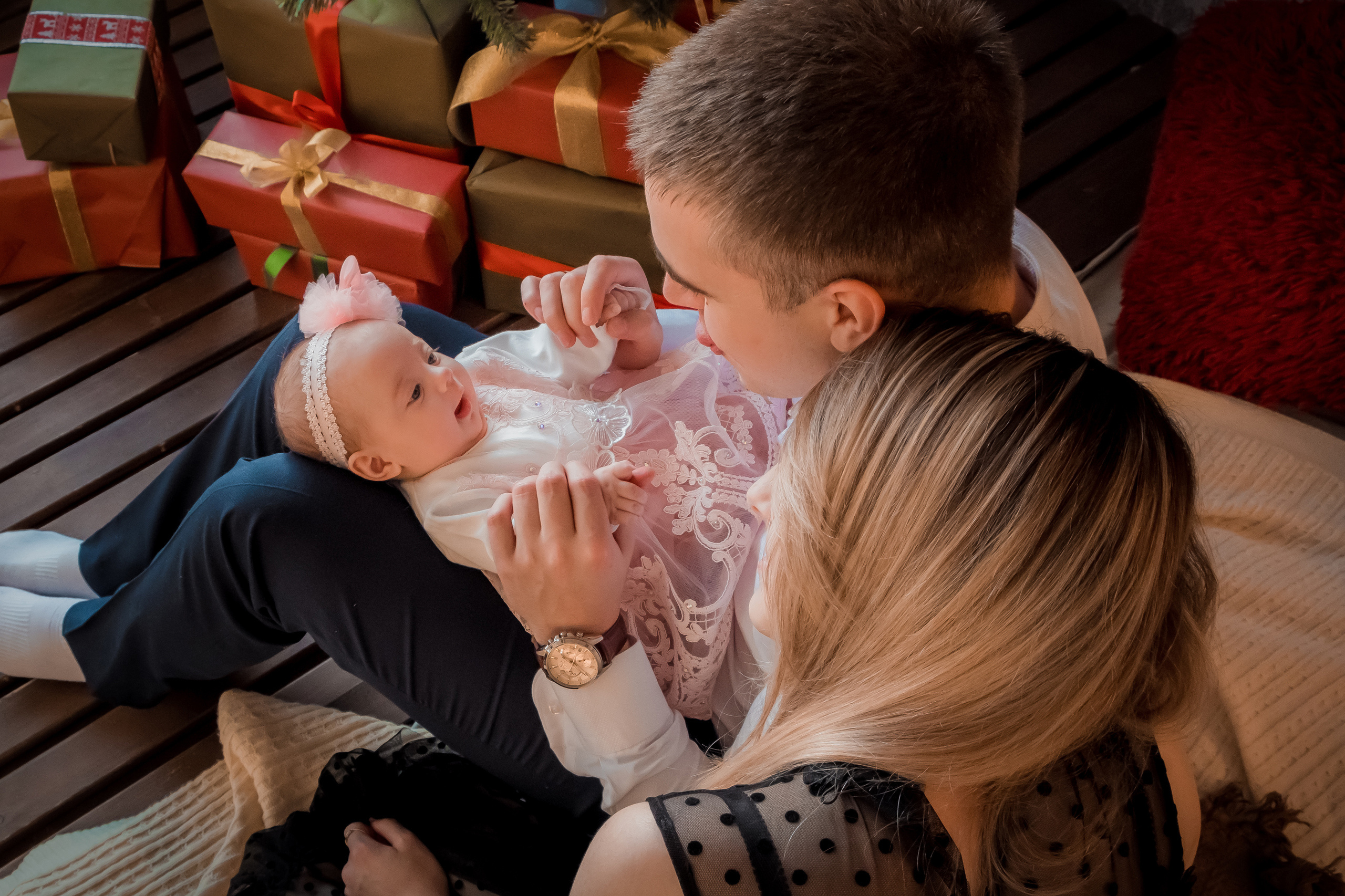 Детский и семейный фотограф в Рязани Валя Лялина. Фотограф новорождённых в Рязани, фотосъемка выписки из роддома, крещен