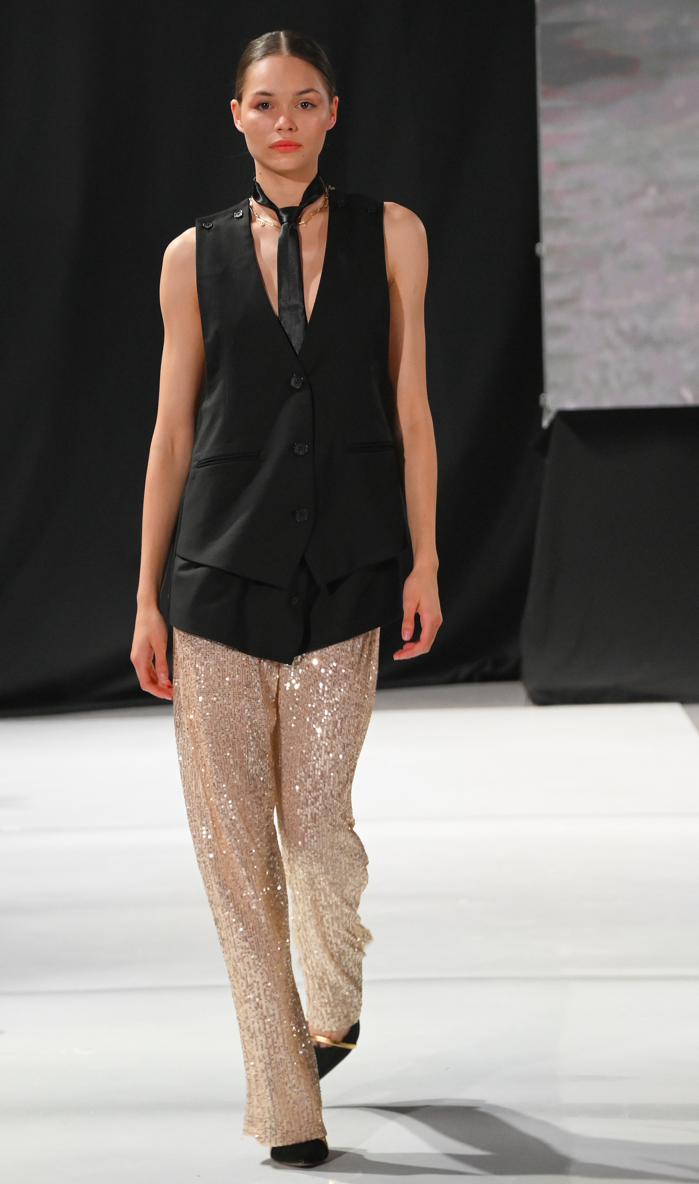 Art | Fashion | Podiums |Models