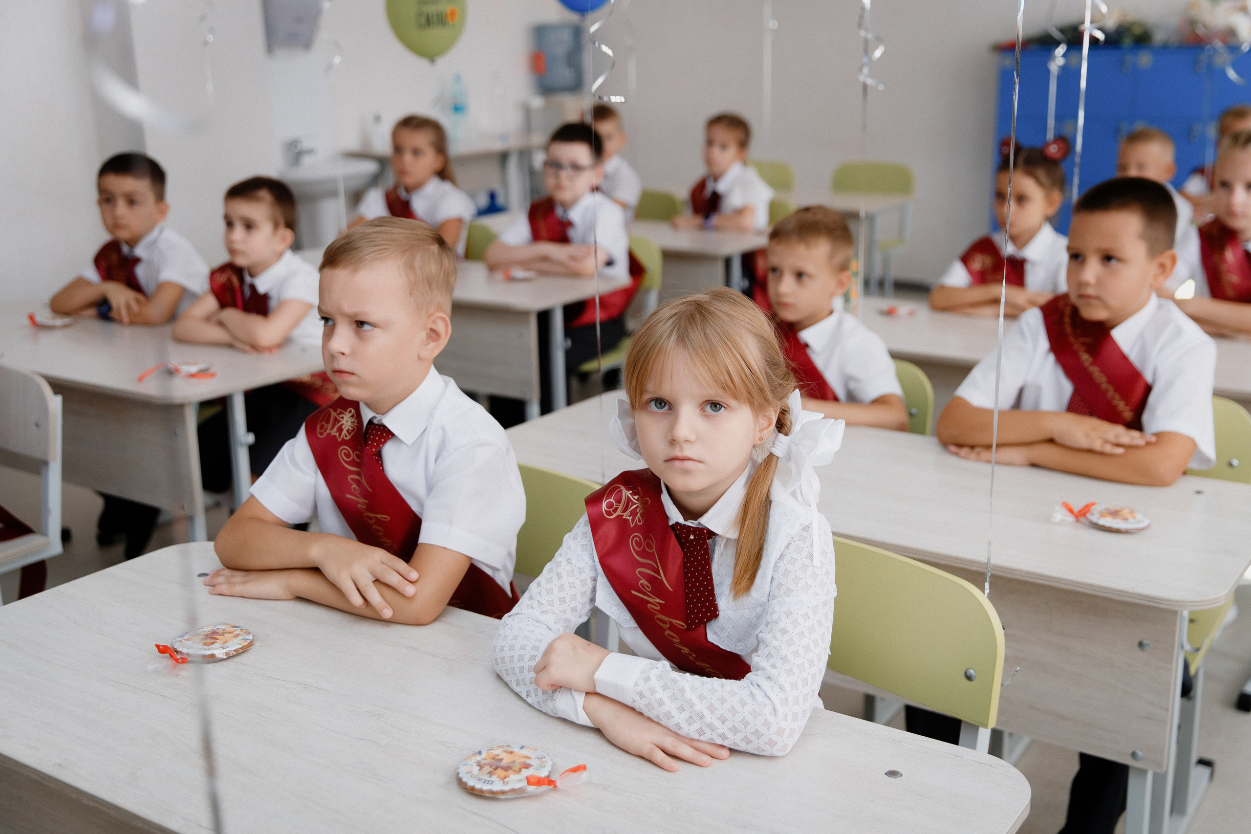 1 класс 11 школа. Выпускные альбомы Натальи Бутко: Новороссийск, Анапа, Геленджик