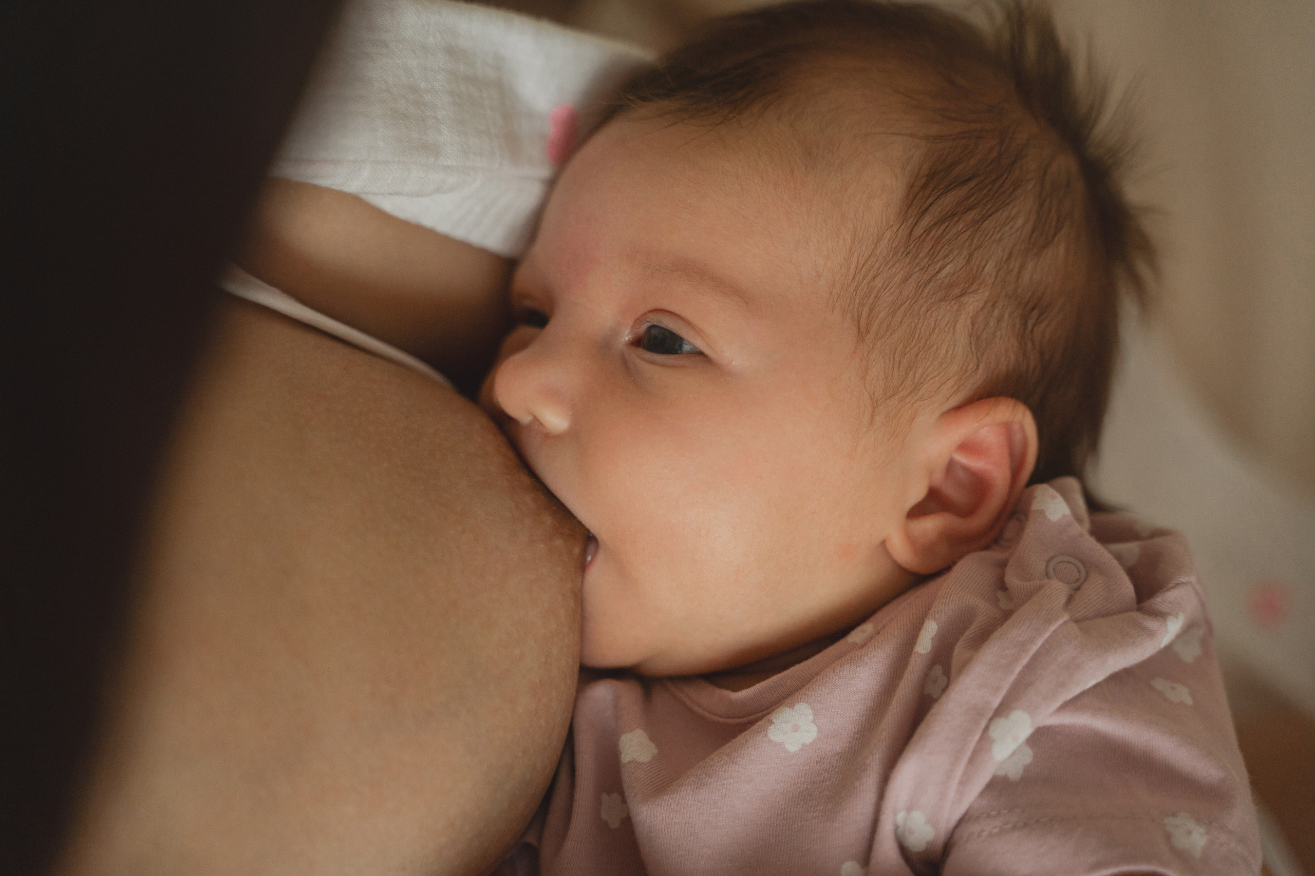 Малышке Алисе 1 месяц. Главная