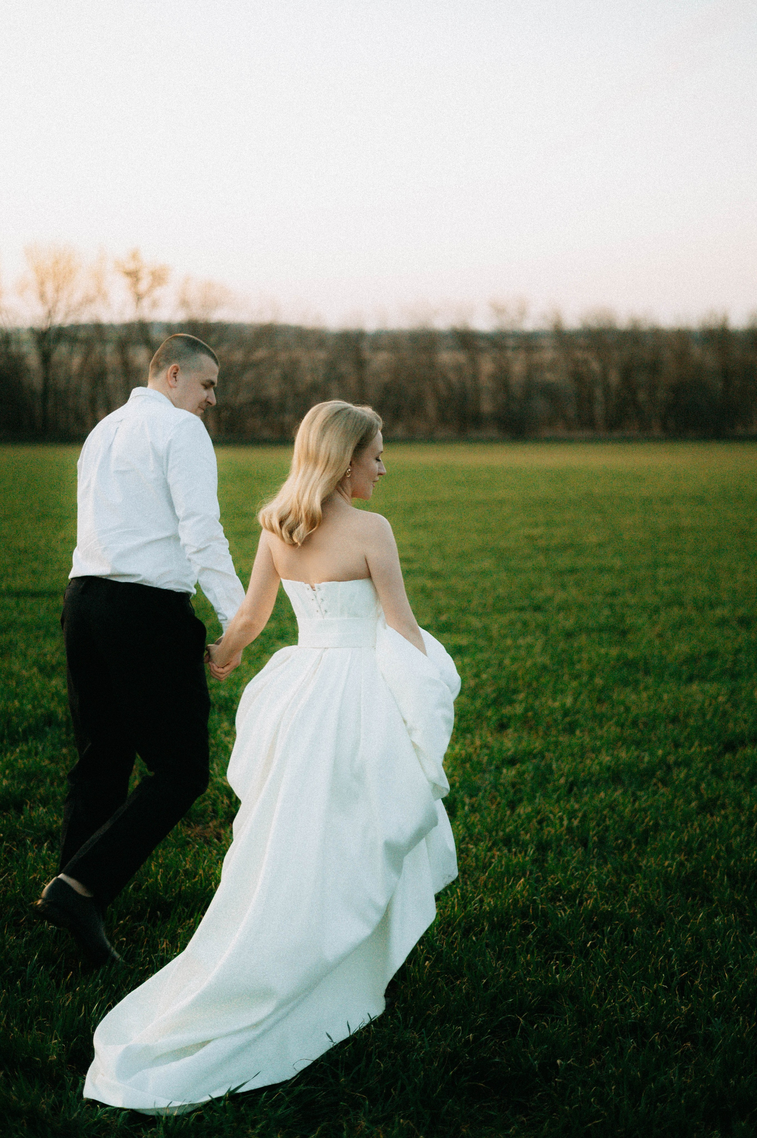 Виктор и Полина Свадебная прогулка. Свадебный и семейный фотограф Волгоград Анастасия Садовникова