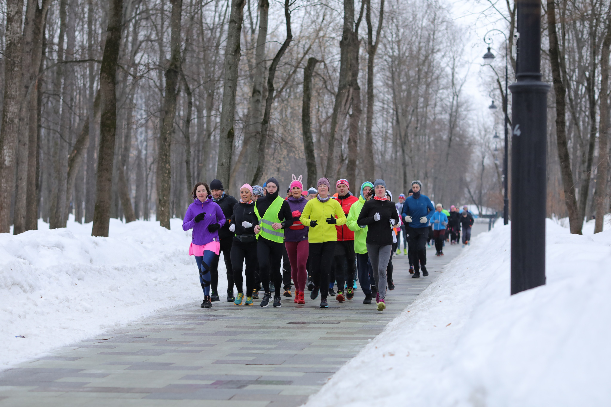 Забег 8 Марта, Речной вокзал. Фотограф Сергей Ловкий