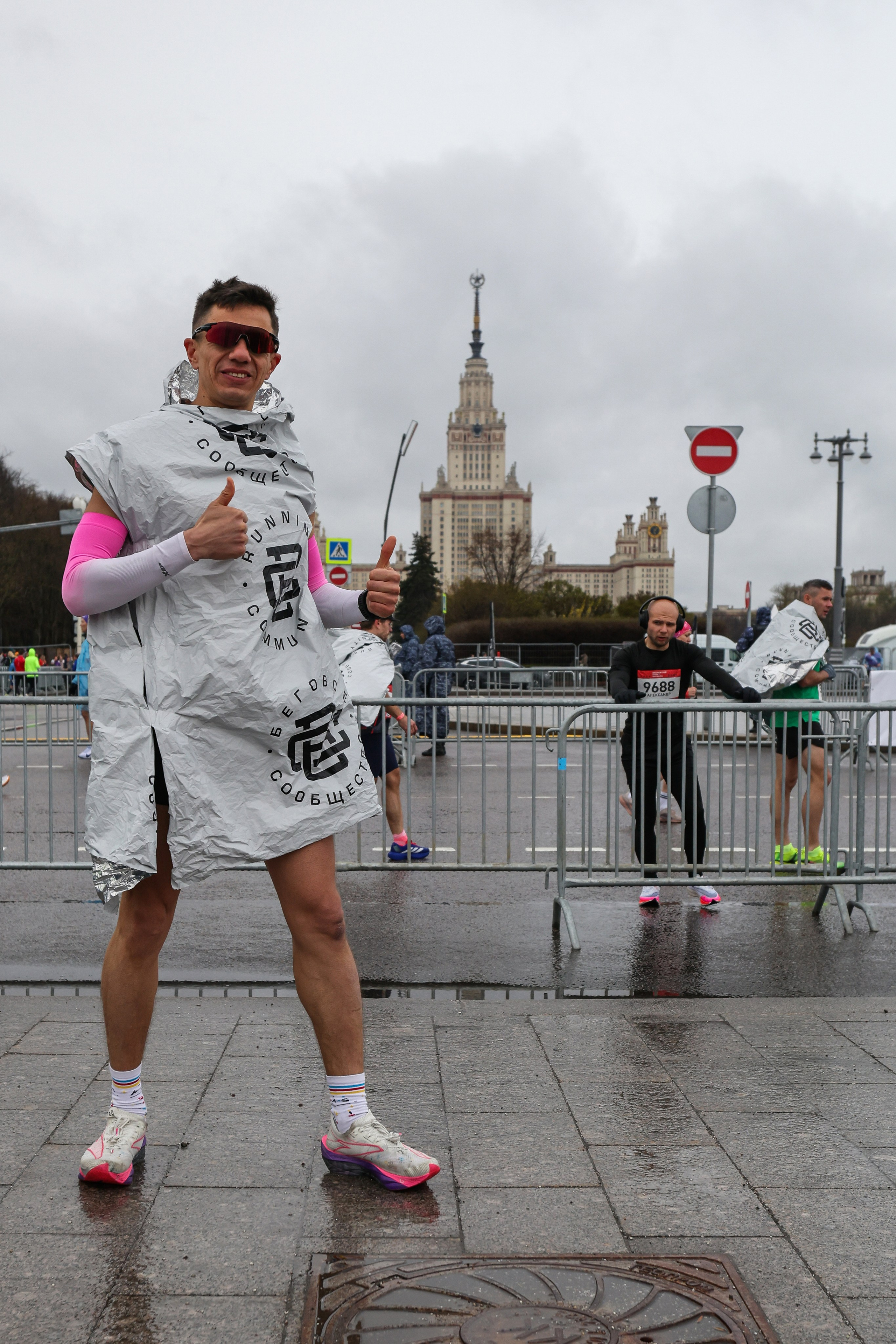 Московский полумарафон 25 и 26.04.26. Фотограф Сергей Ловкий