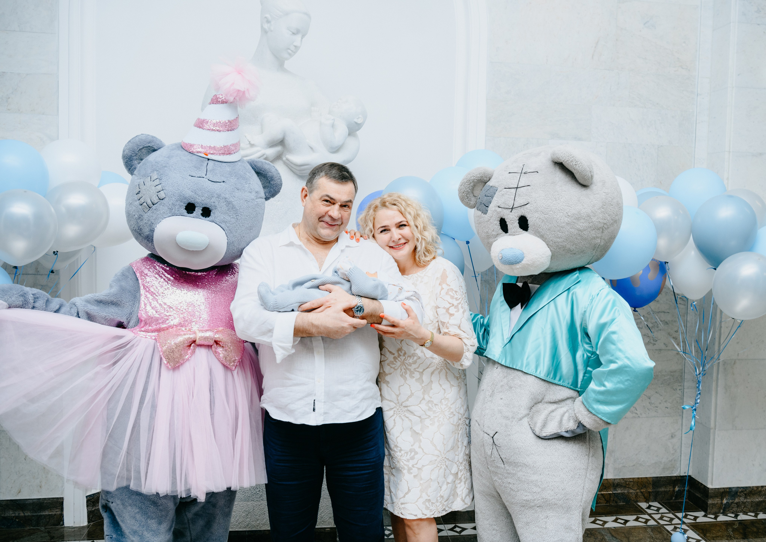 Выписка Владимира. Снегиревка. Фотограф на выписку из роддома в Москве и МО