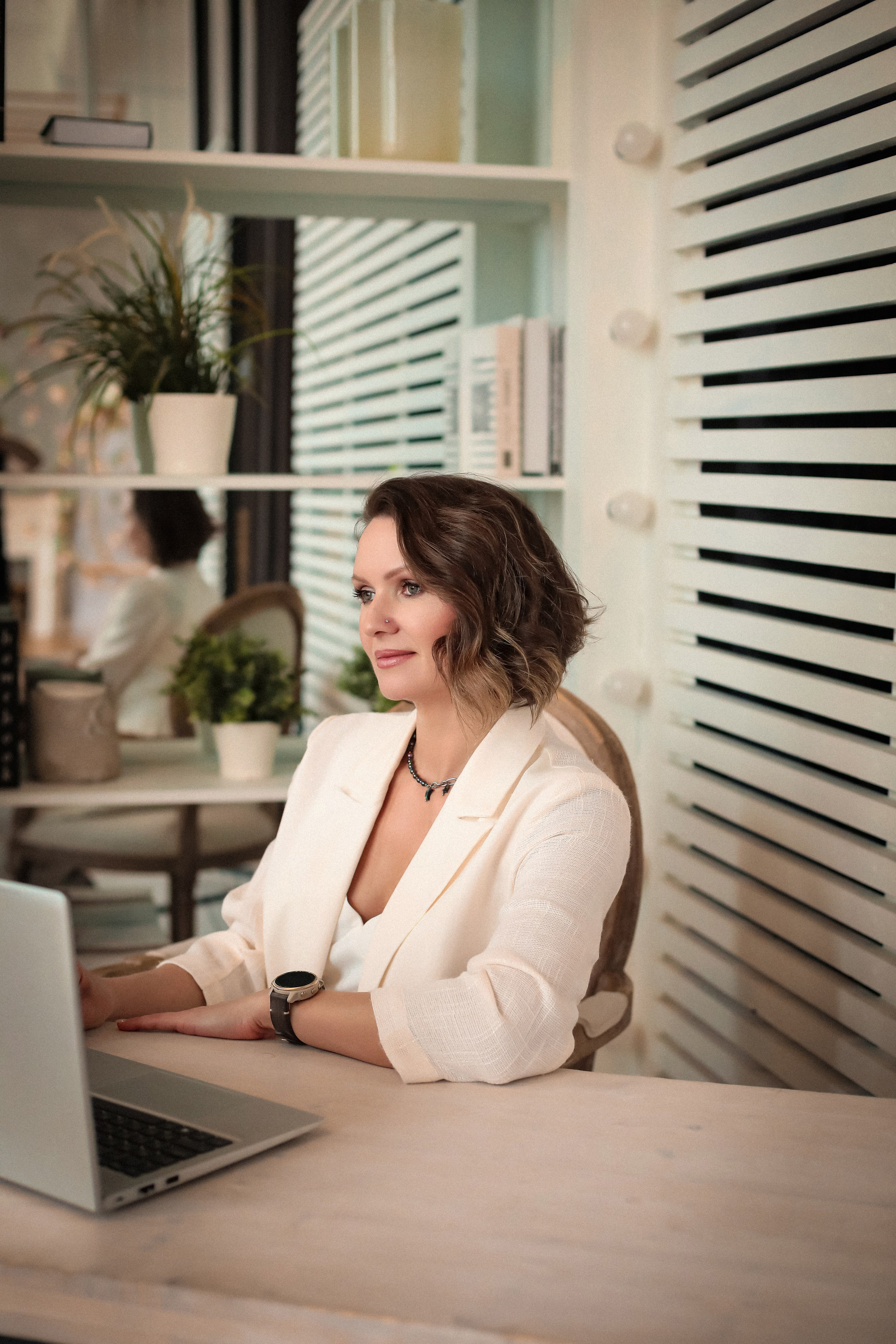 Елена руководитель бизнес направления. Фотограф г. Хабаровск. Семейные и индивидуальные съёмки