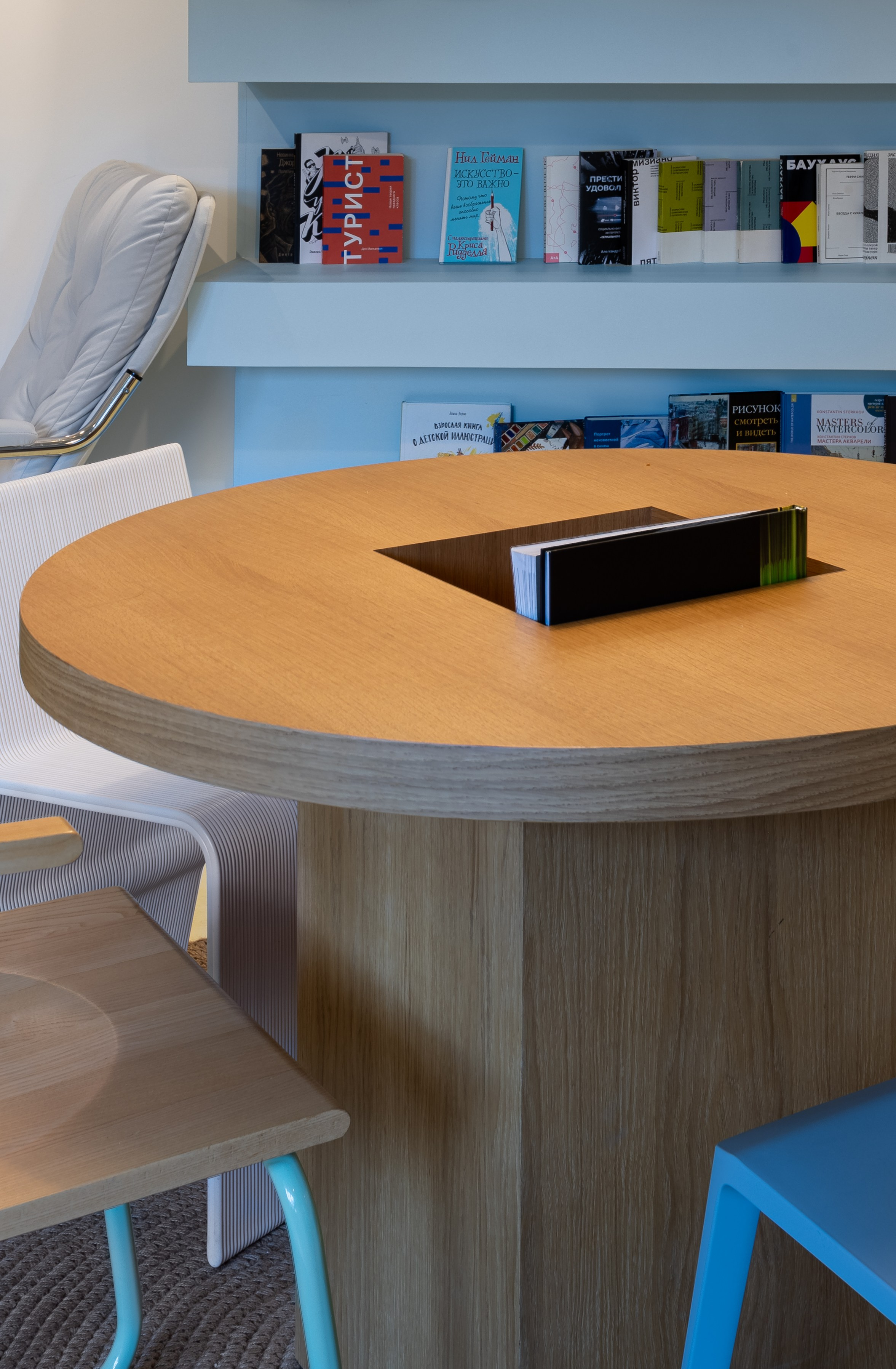 Booker Coffee by Vandall Bureau. Ekaterina Symidi. Interior Photographer