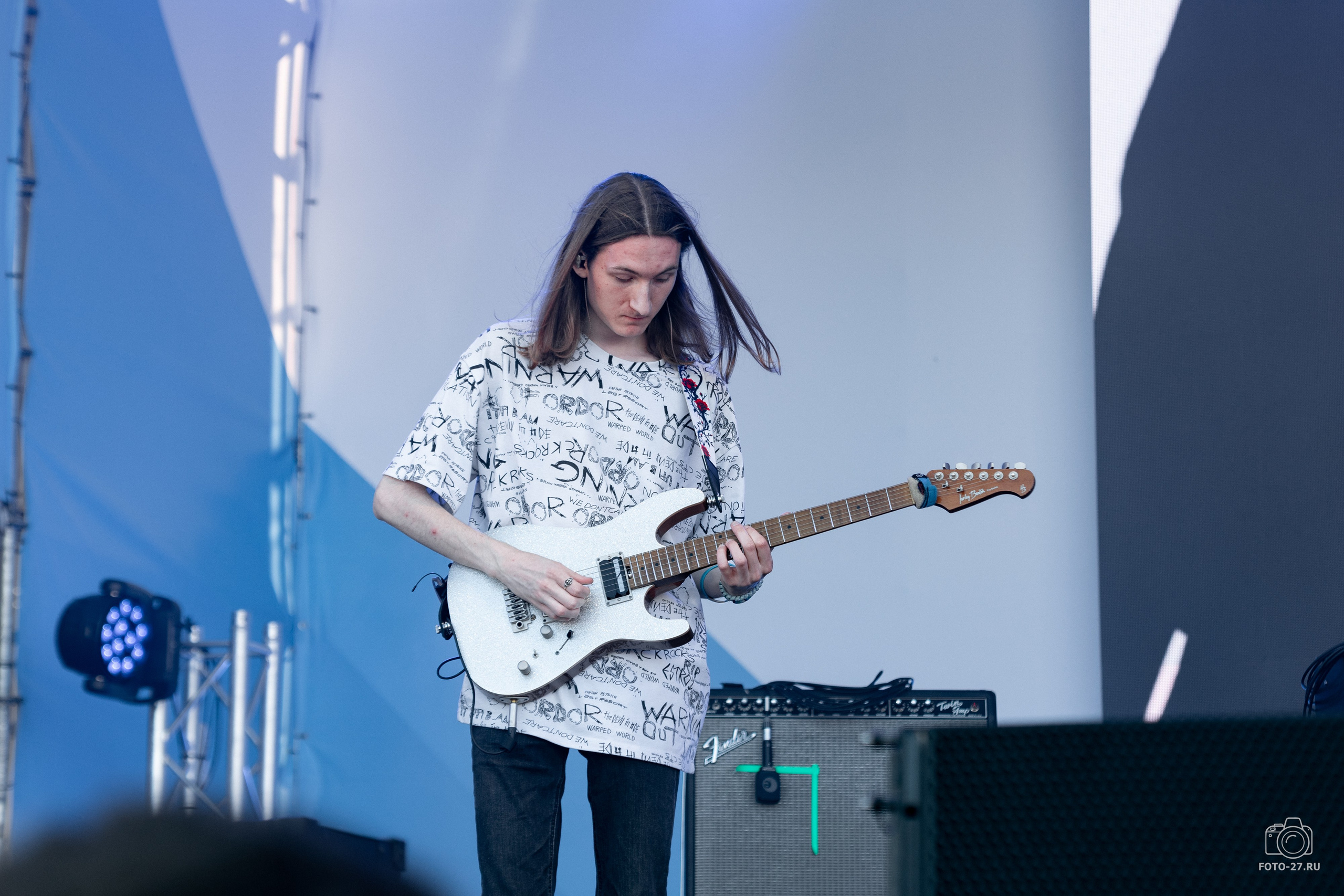 Антон Курдюмов фотограф в Хабаровске Рина Курдюмова фото27 foto27 Антон Дорофеев репортажный репортаж документалист Тони и Рина фотосоздатели ПаПаРоК Рок над Амуром 2024 фестиваль Хабаровск