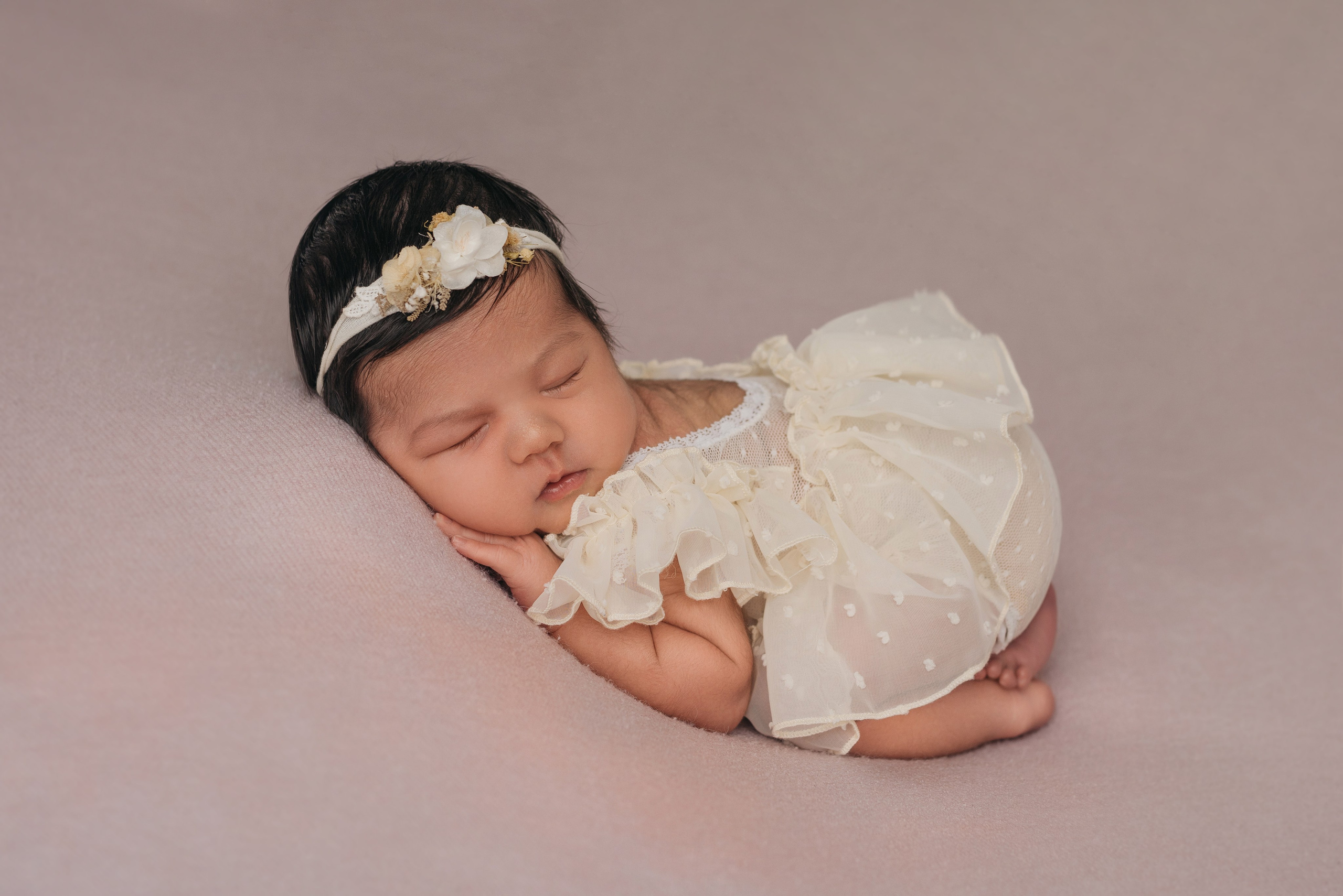 Аня. Фотограф новорожденных Белгород