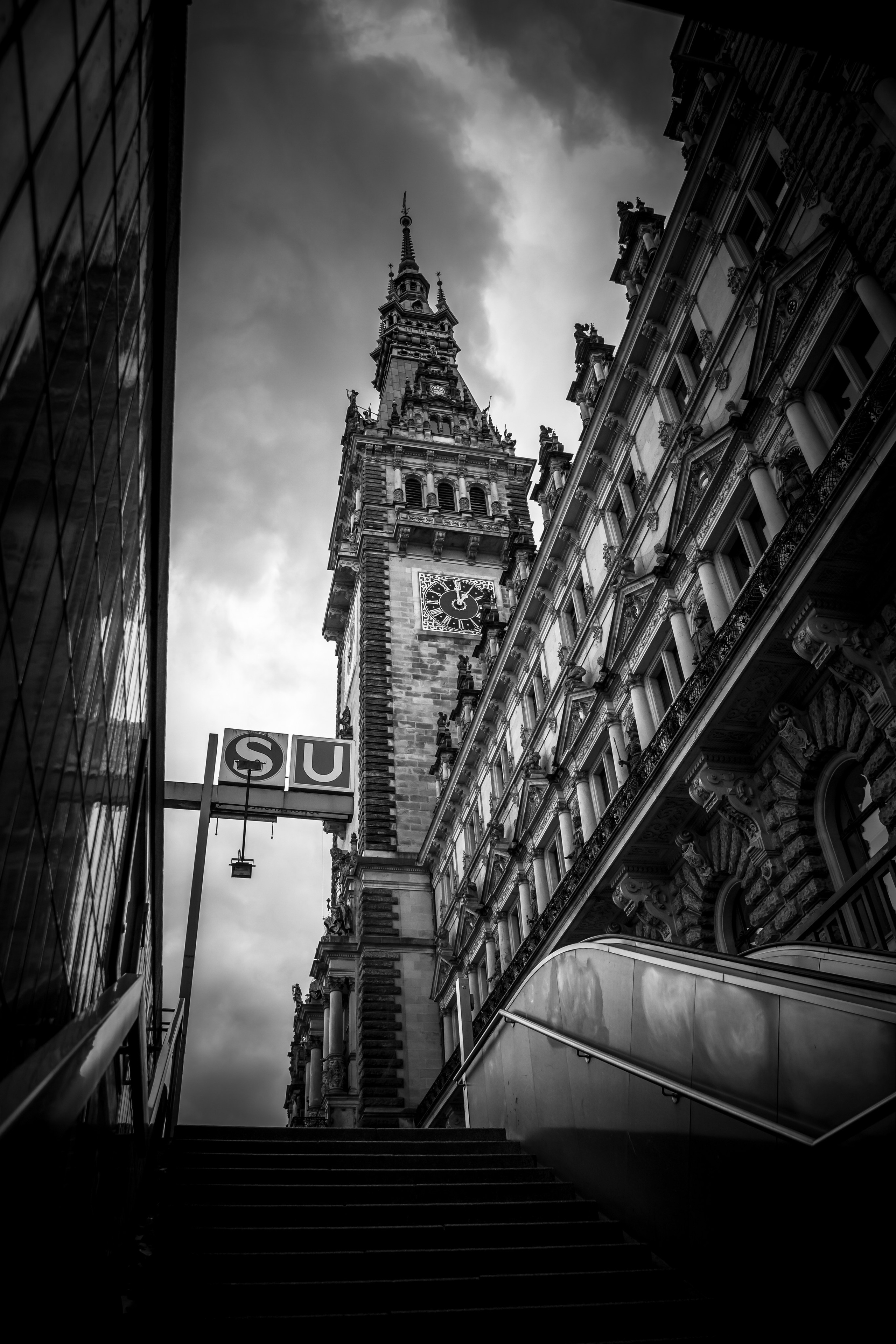 B&W. NE Cinema — backstage and reportage photography in cinema, music, Automotive and sport