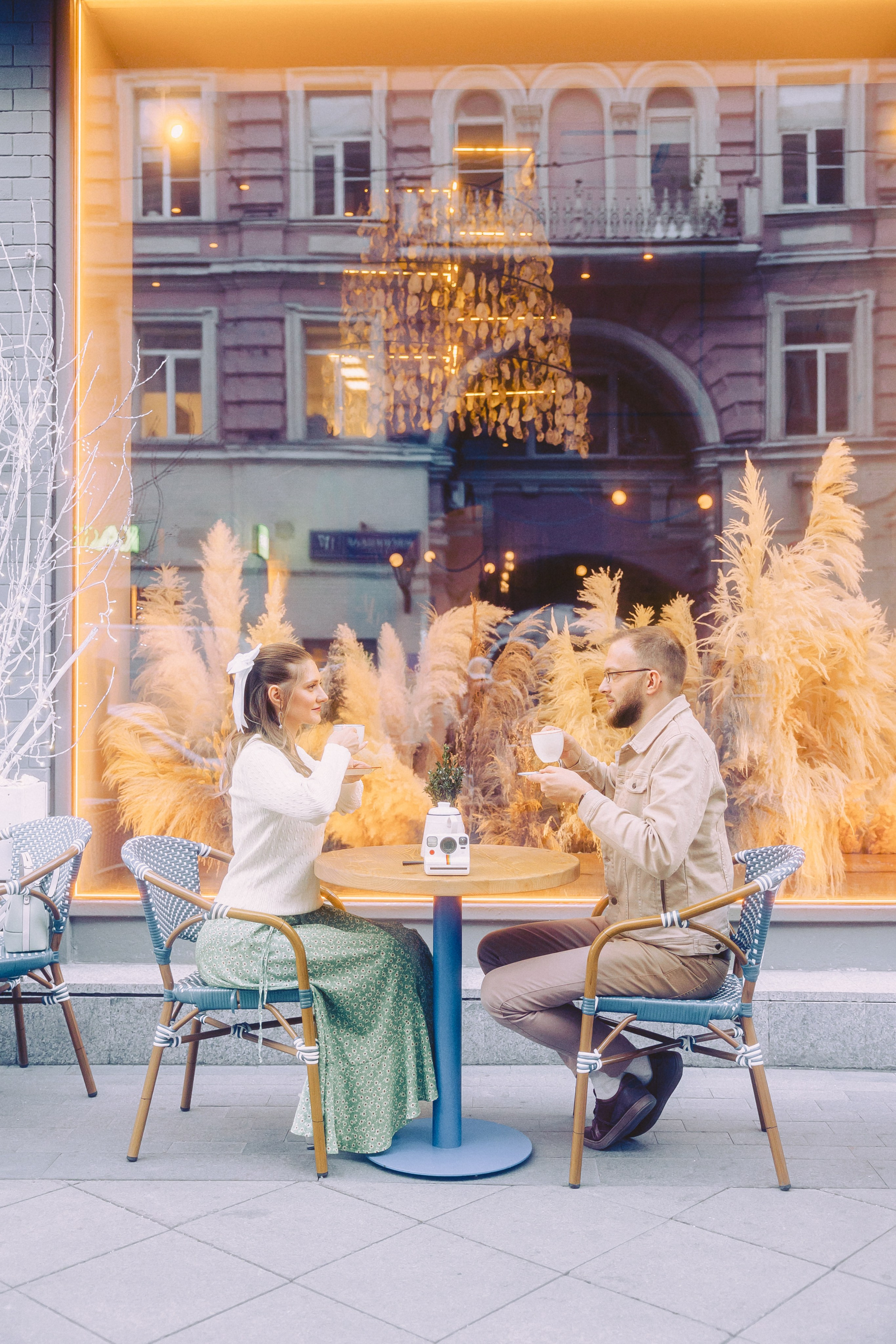 Фотограф лавстори Love story в стиле уэса андерсона. Фотограф Москва — Павел Михайлов