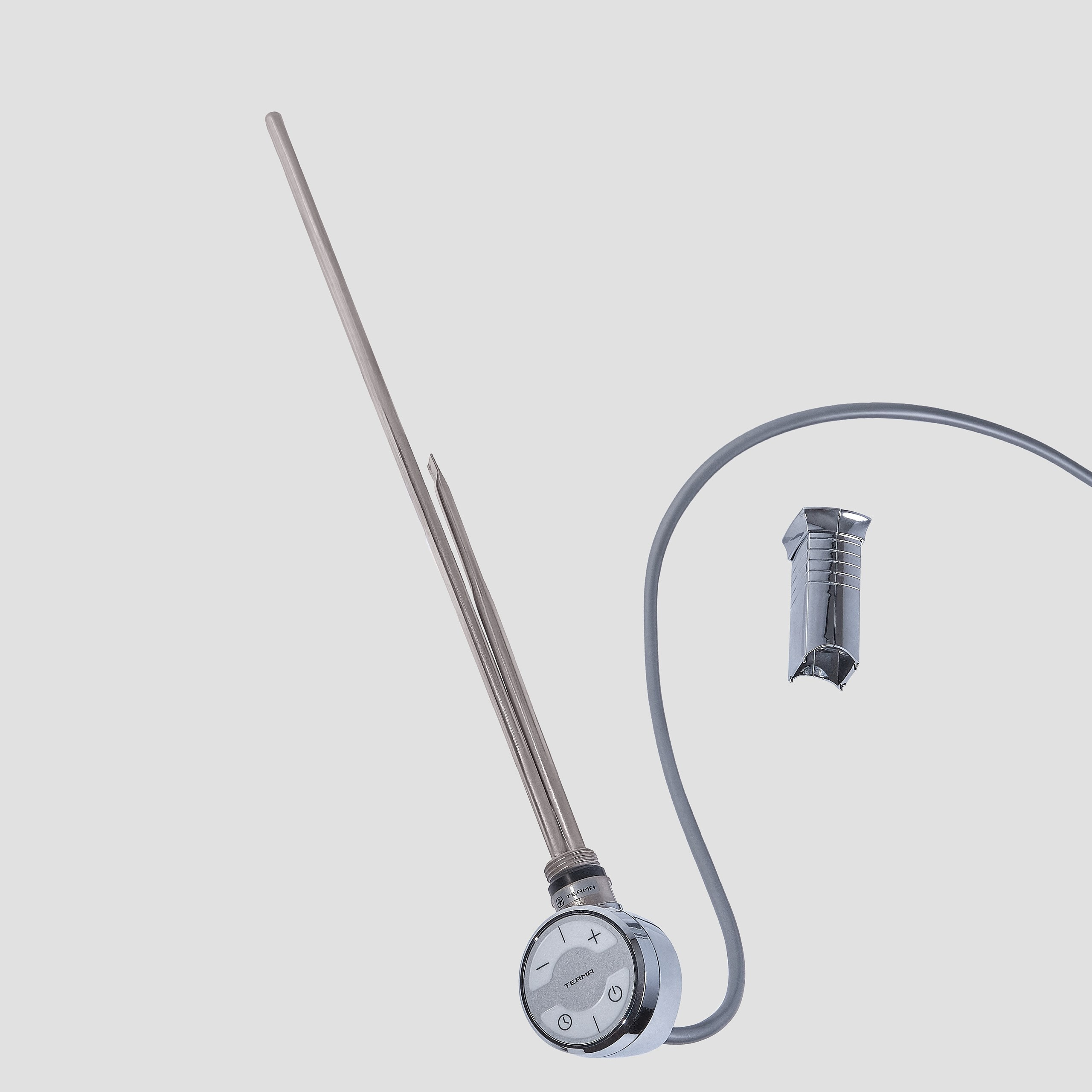 Предметные фотографии регуляторов и нагревателей для отопительных приборов