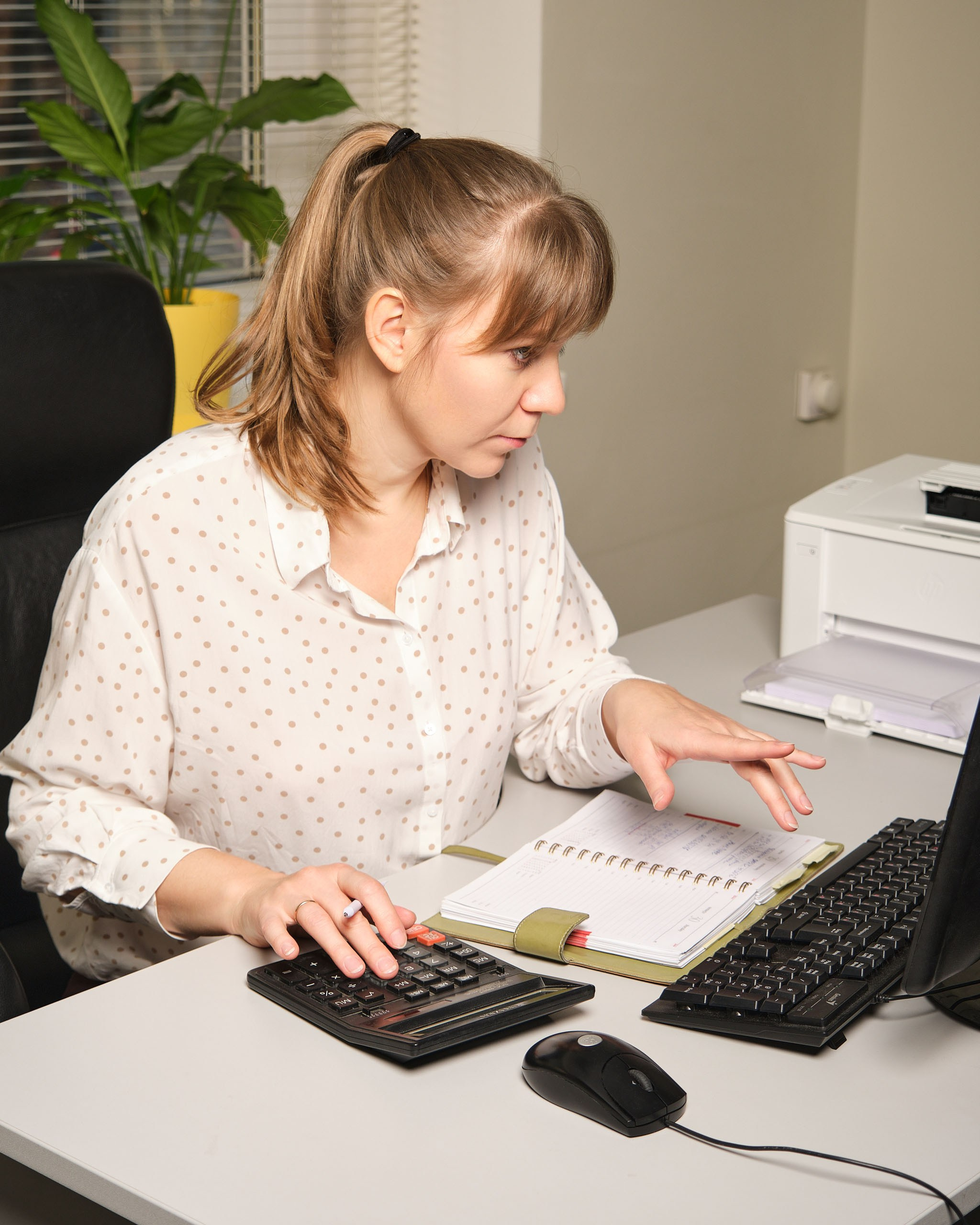 Фотоальбом с деловыми портретами (Часть 1)