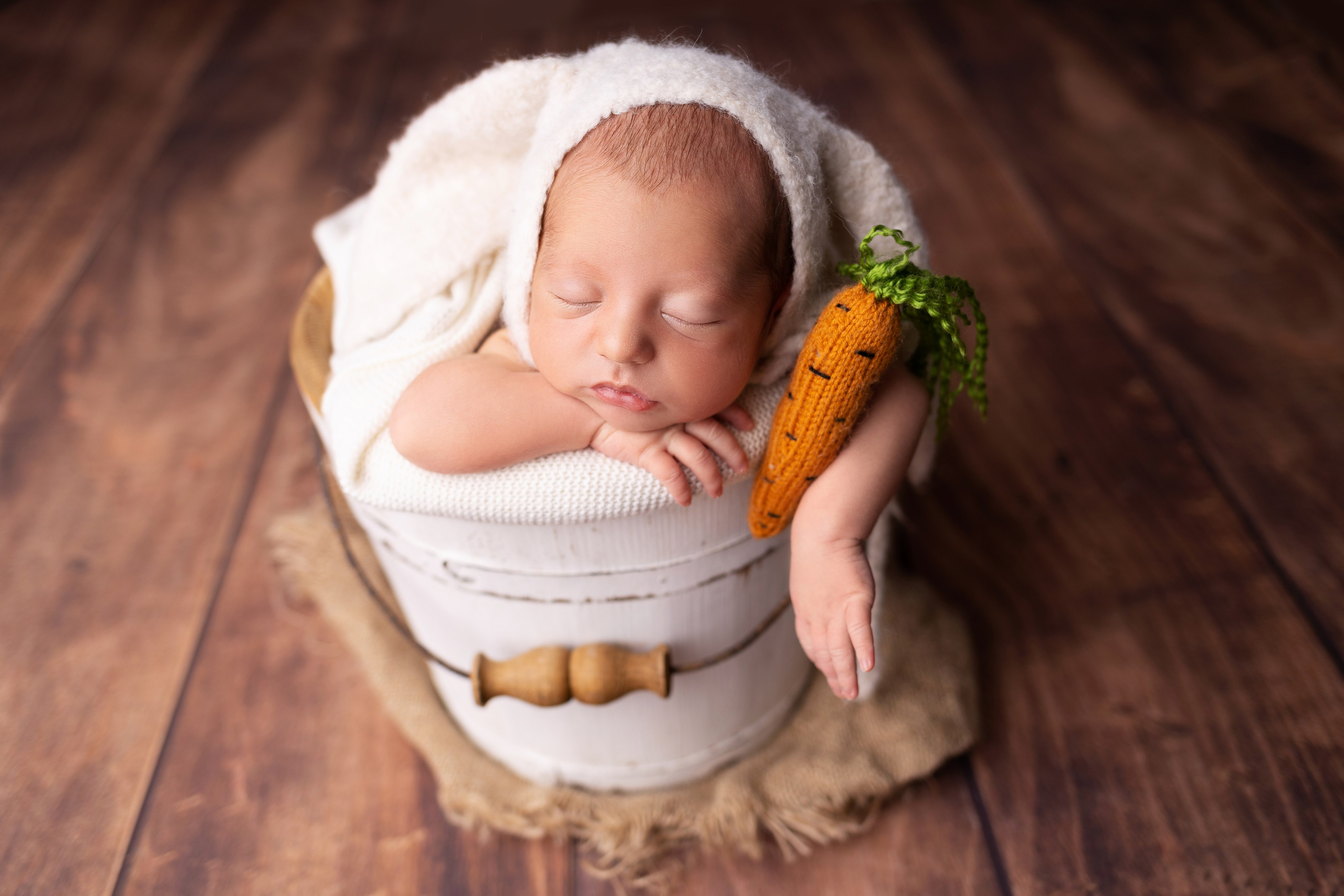 Классическая фотосессия малыша. Фотограф новорожденных малышей в Омске и Омской области Эльвира Камаева