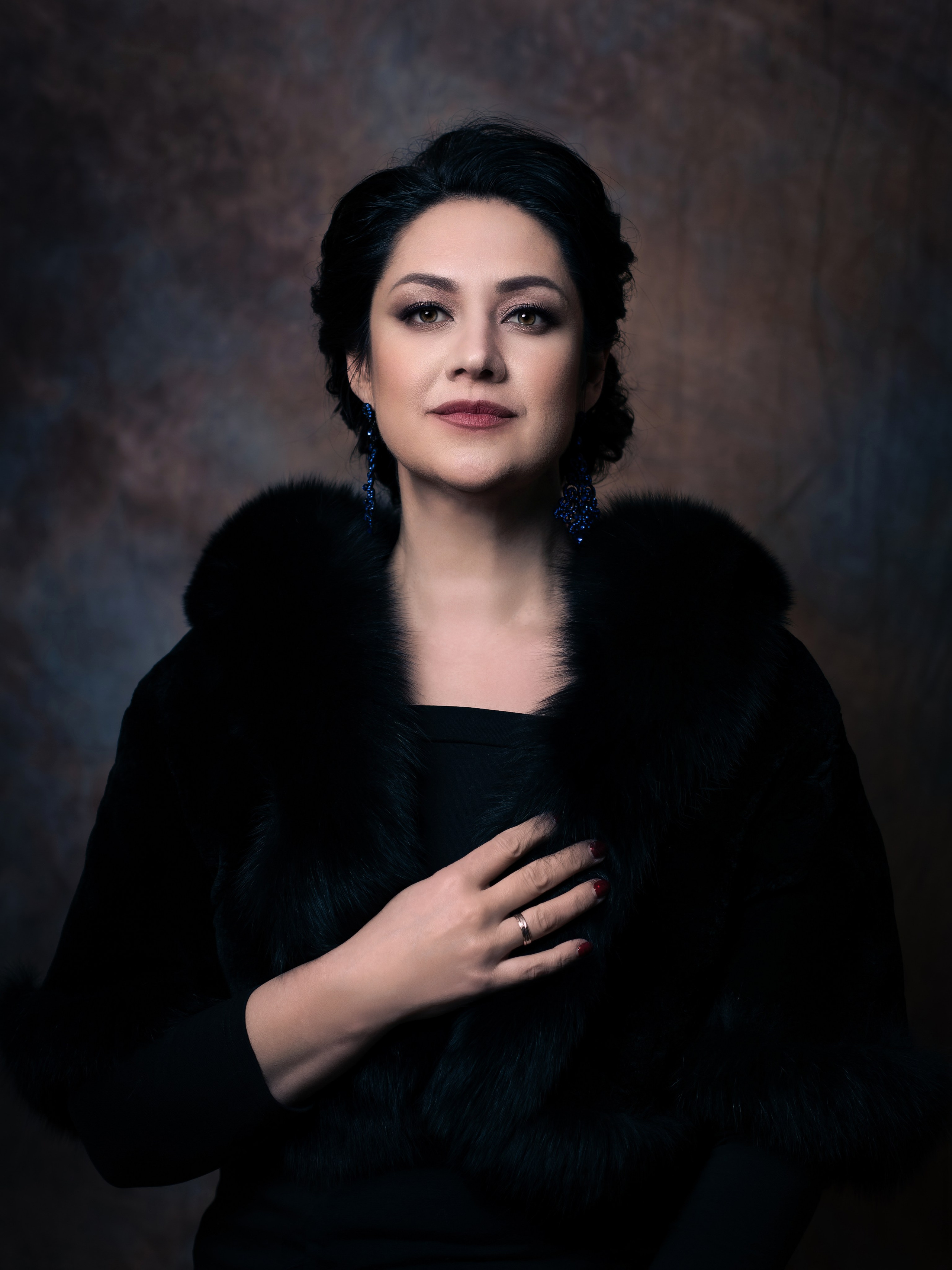 Меццо сопрано Агунда Кулаева. Oles Paritskiy