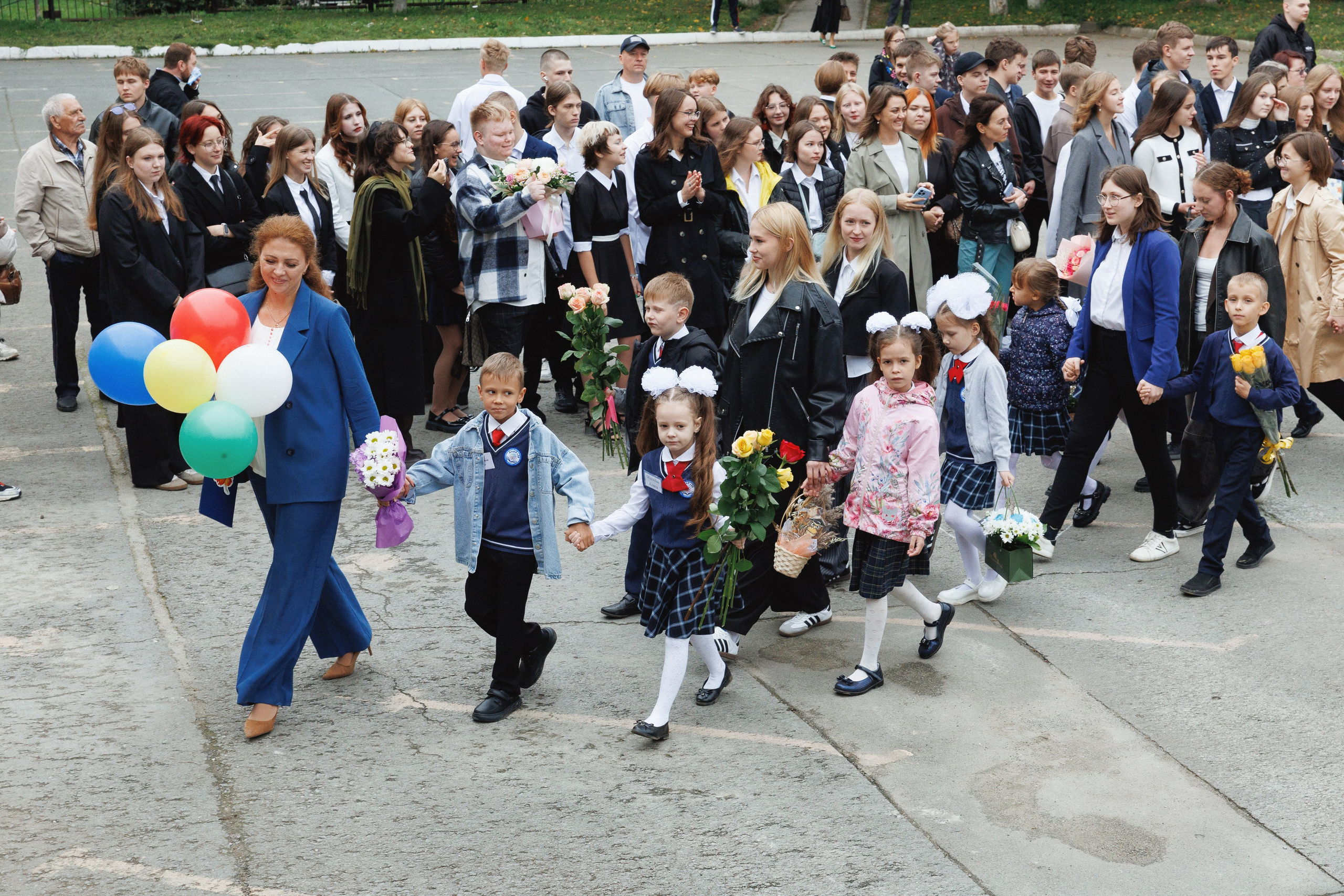 1 сентября лицей № 28. Фотомастерская Воробьевых